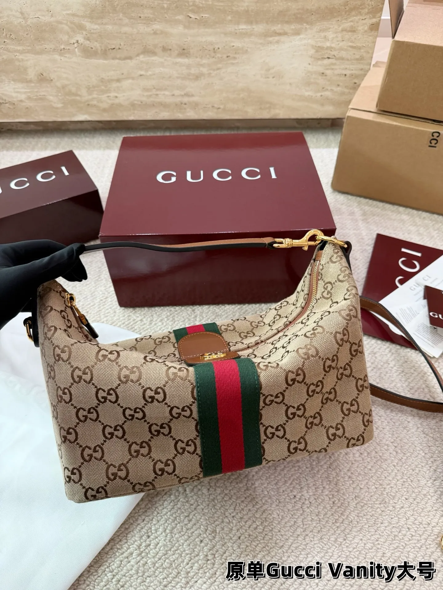 P185 P175 Gucci Vanity新品2026款 饭盒包 搭配延长袋 太实用啦 无论手提还是斜挎都太🉑啦 配礼盒尺寸大号27.19 小号19.13