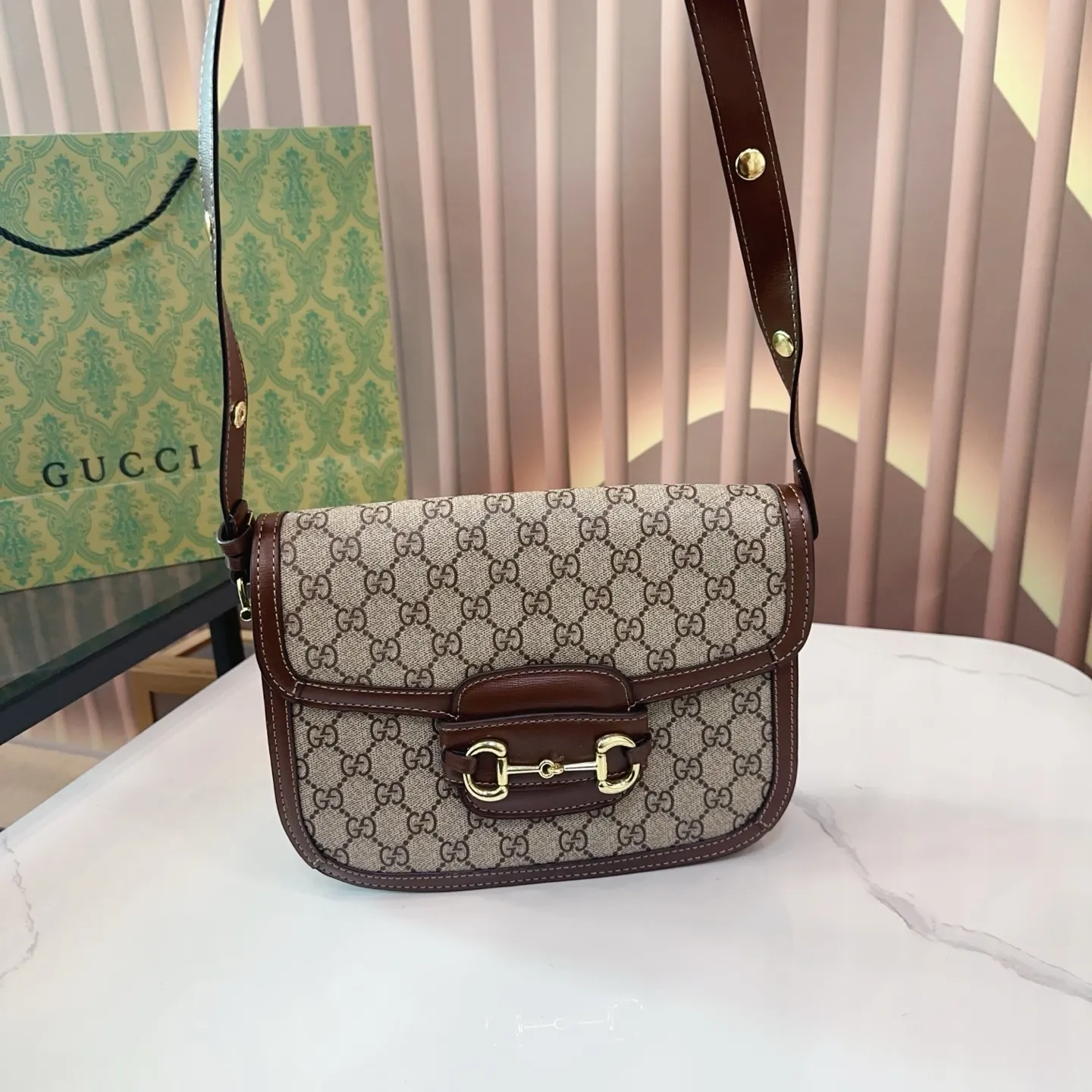 p135 配折叠盒 尺寸25.18cm 酷奇𝙂𝙪𝙘𝙘i 𝘿𝙞𝙤𝙣𝙮𝙨𝙪𝙨丹宁牛仔1955马鞍包 神秘又不失格调配色太高级了Q