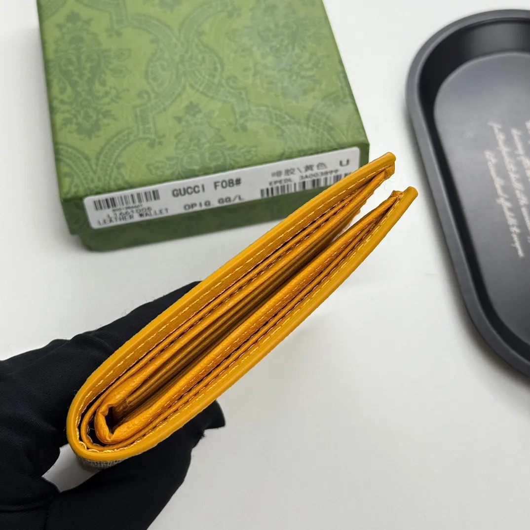 p75🎀GUCCI F08🎀颜色:黑胶/兰 啡胶/黄 啡胶/灰🎀尺寸:11*10*1.5 🎀GUCCl专柜最新款火爆登场!官网同步,精湛手工制作,实物拍摄,男女统用!