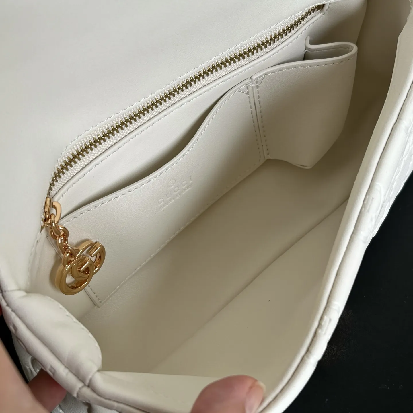 实拍#💰220 款号:806017全牛皮 尺寸:21X高12.5X侧宽4.5 升级原版质量 原版重磅五金!