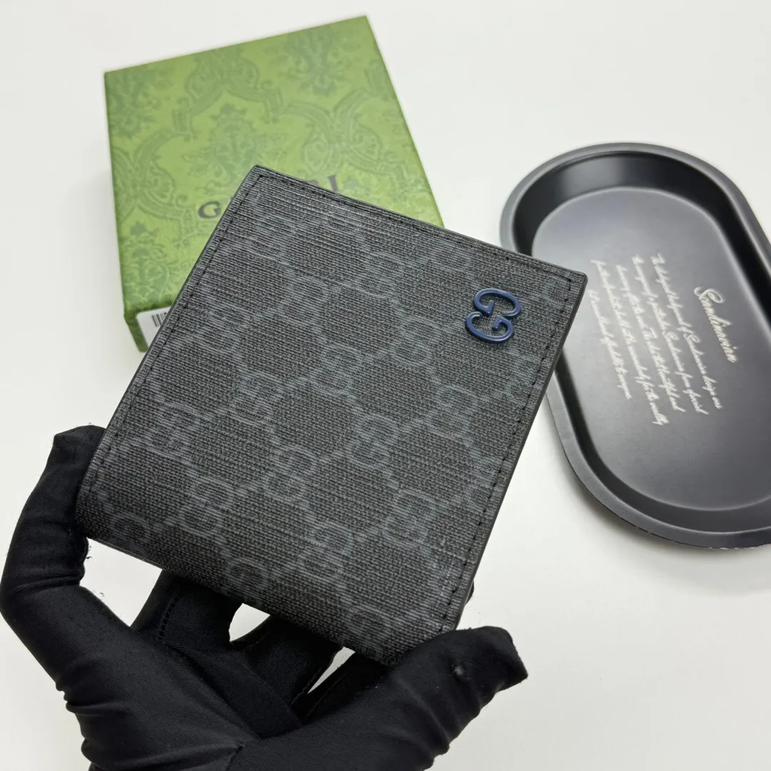 p75🎀GUCCI F08🎀颜色:黑胶/兰 啡胶/黄 啡胶/灰🎀尺寸:11*10*1.5 🎀GUCCl专柜最新款火爆登场!官网同步,精湛手工制作,实物拍摄,男女统用!