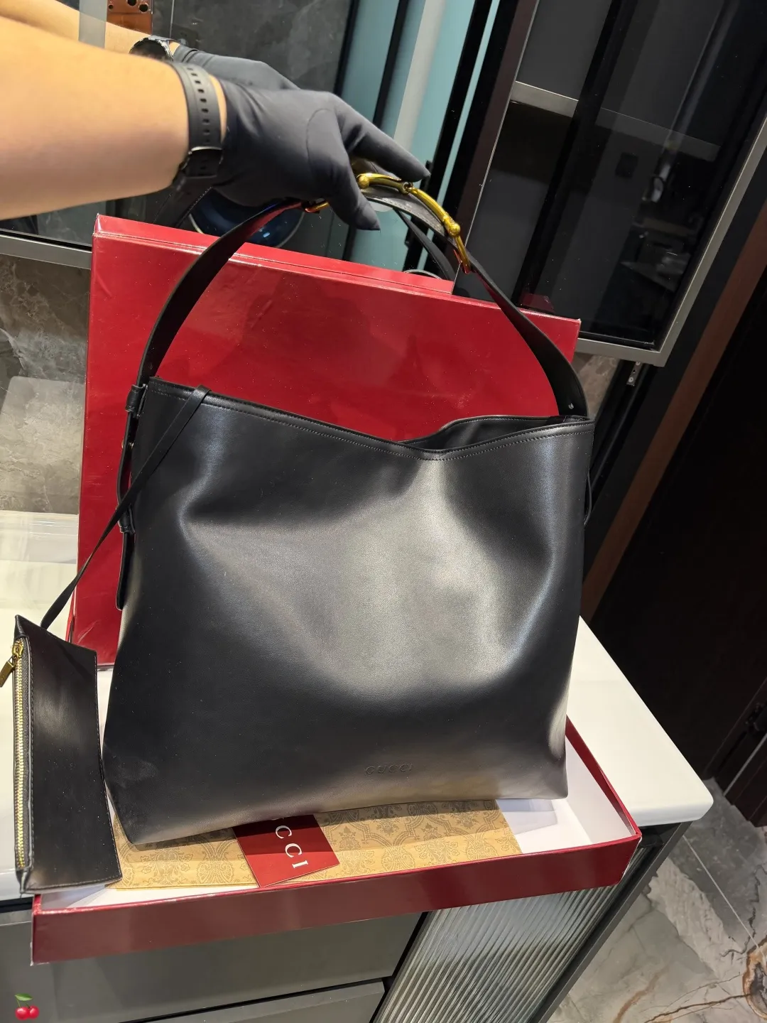 ❤️p190p185❤️ 酷奇GucciBeatrix【Gucci bestrix咖啡棕 轻享随行】#•—抹浓郁咖啡色沉淀时光的温柔 搭配秋冬焦糖系穿搭自带高级滤镜 举手投足皆是质感•超轻量设计重量仅如一部手机 肩颈自在无负担通勤赶车步履生风 逛街出游轻如 尺寸大39 36cm 小34.5 28cm