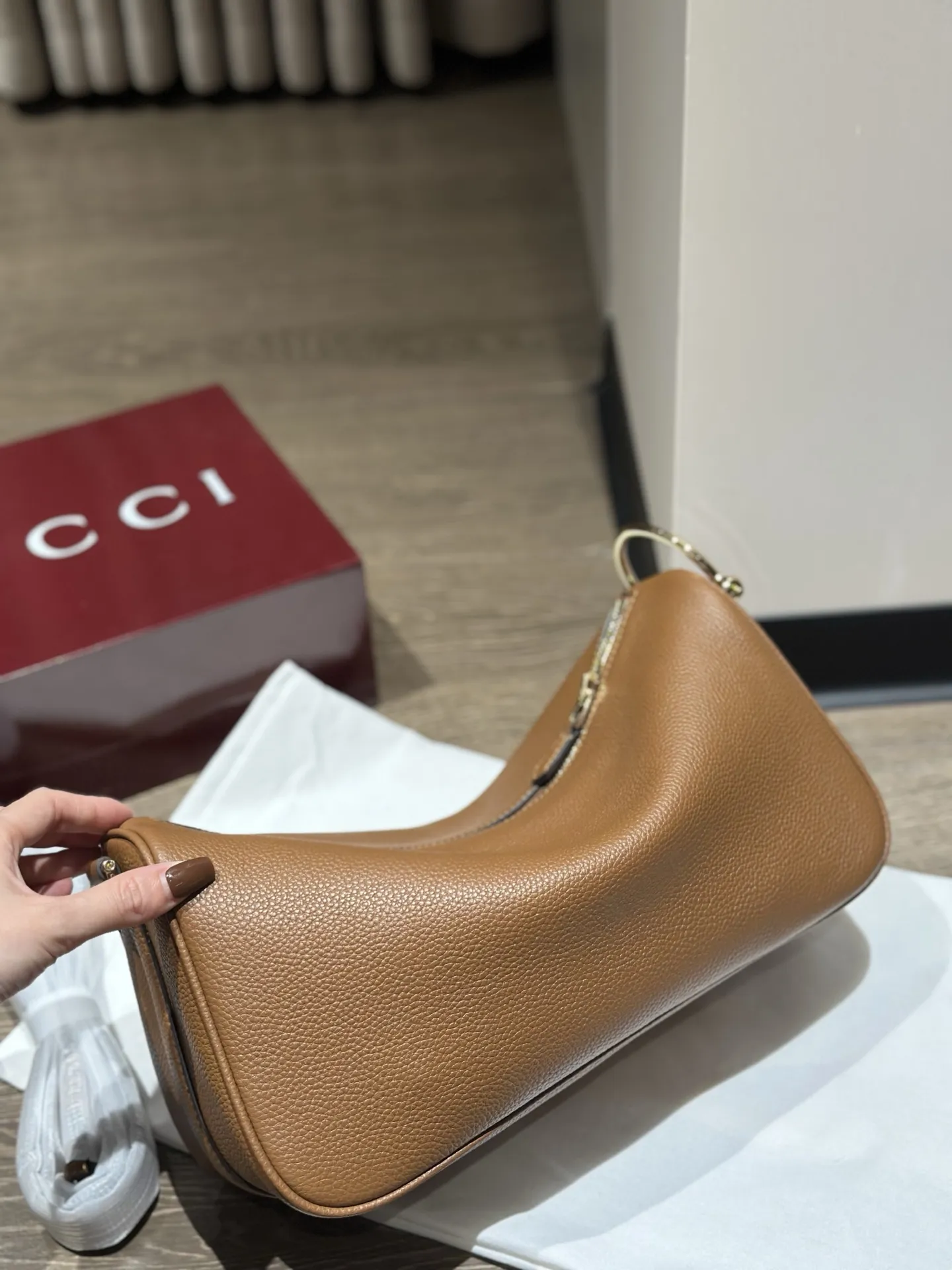 原厂皮 ✔️ 𝐆𝐆新款𝐡𝐚𝐟𝐭 𝐡𝐨𝐫𝐬𝐞𝐛𝐢𝐭 重新定义老钱风 尺寸𝟑𝟏&times;𝟏𝟕&times;𝟏𝟐𝐜𝐦