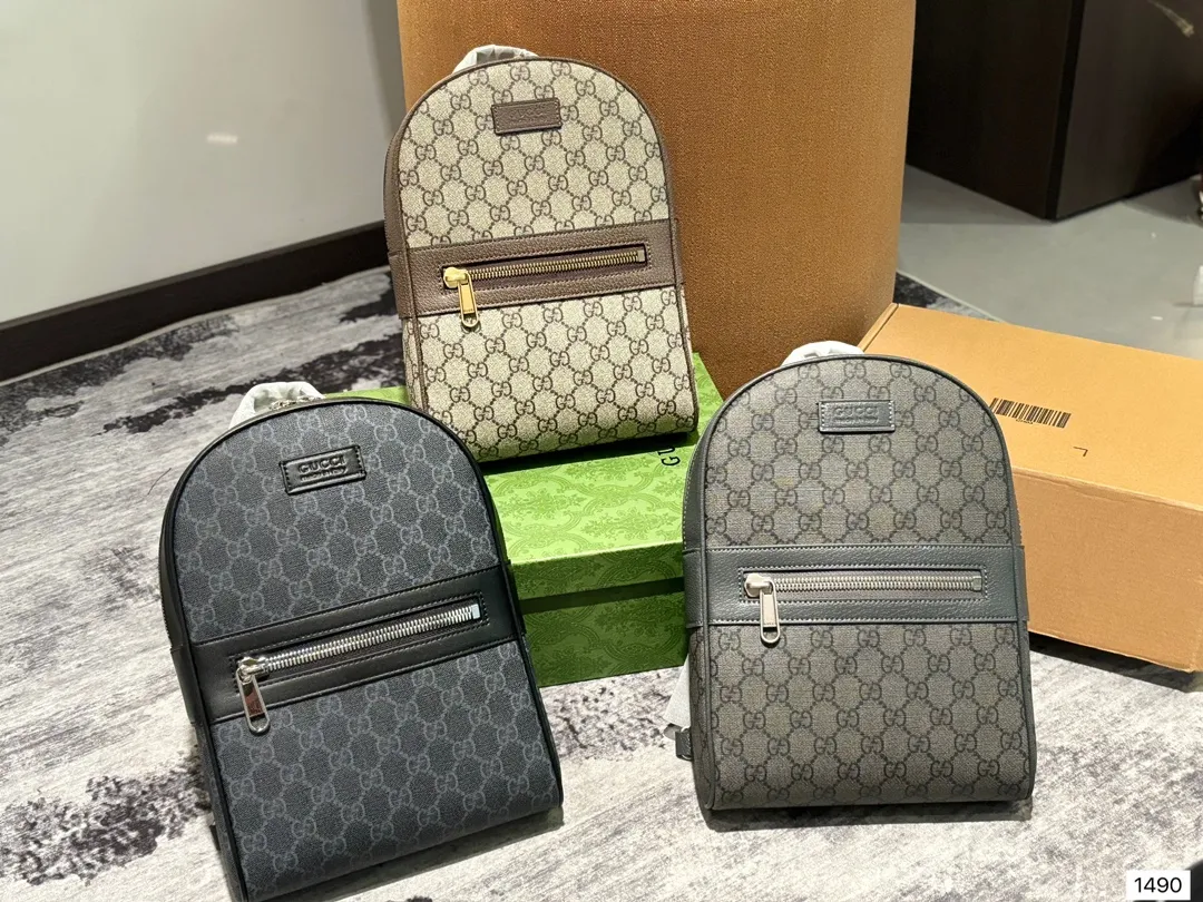 p165 礼盒包装 男包分享gucci gucci 比起非常火。这一款古奇男士单肩包可以说非常低调了國 老花的,这款呢低调稳重,日常休闲也搭得来也可斜 尺寸20.28