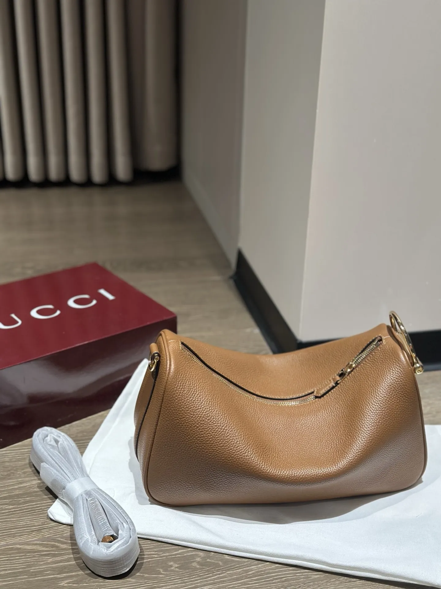 原厂皮 ✔️ 𝐆𝐆新款𝐡𝐚𝐟𝐭 𝐡𝐨𝐫𝐬𝐞𝐛𝐢𝐭 重新定义老钱风 尺寸𝟑𝟏×𝟏𝟕×𝟏𝟐𝐜𝐦