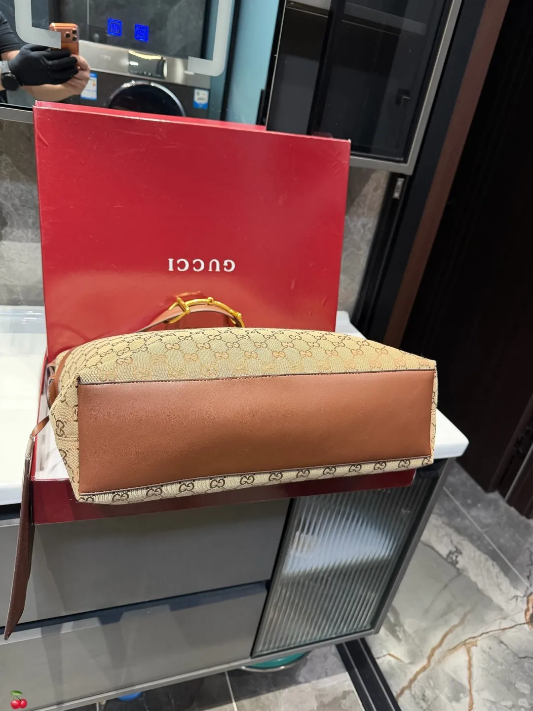 ❤️p190p185❤️ 酷奇GucciBeatrix【Gucci bestrix咖啡棕 轻享随行】#•—抹浓郁咖啡色沉淀时光的温柔 搭配秋冬焦糖系穿搭自带高级滤镜 举手投足皆是质感•超轻量设计重量仅如一部手机 肩颈自在无负担通勤赶车步履生风 逛街出游轻如 尺寸大39 36cm 小34.5 28cm