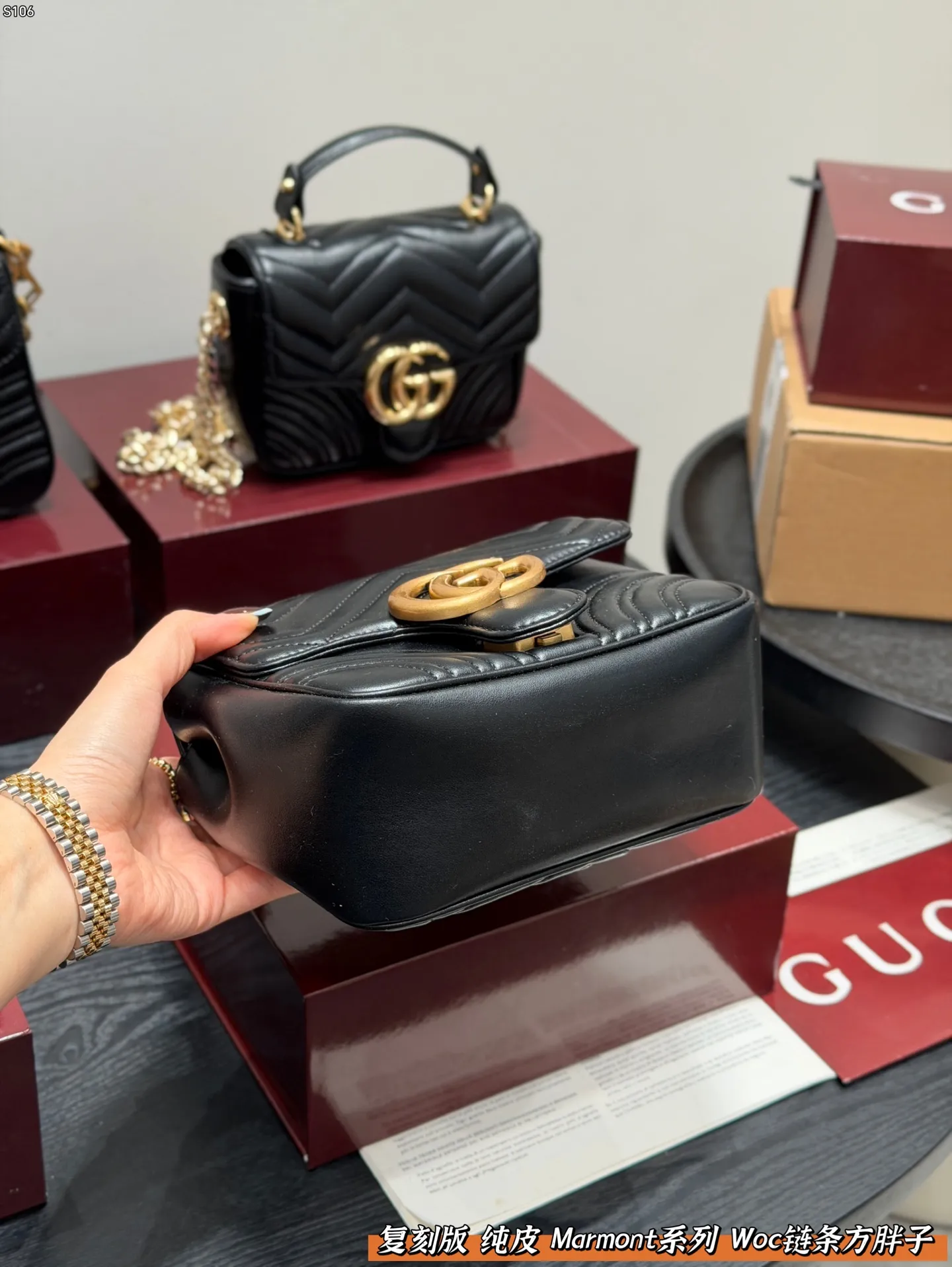 P160 全套礼盒 复刻版 纯皮! size: 18.17cm Gucci 新款 marmont woc 链条方胖子马蒙包链条包 波浪纹绗缝 好经典‼️ 质量很好 性价比高 宝宝们 绝对绝对的下一个爆款✔️