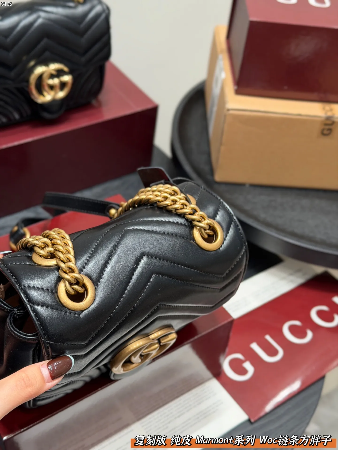 P160 全套礼盒 复刻版 纯皮! size: 18.17cm Gucci 新款 marmont woc 链条方胖子马蒙包链条包 波浪纹绗缝 好经典‼️ 质量很好 性价比高 宝宝们 绝对绝对的下一个爆款✔️