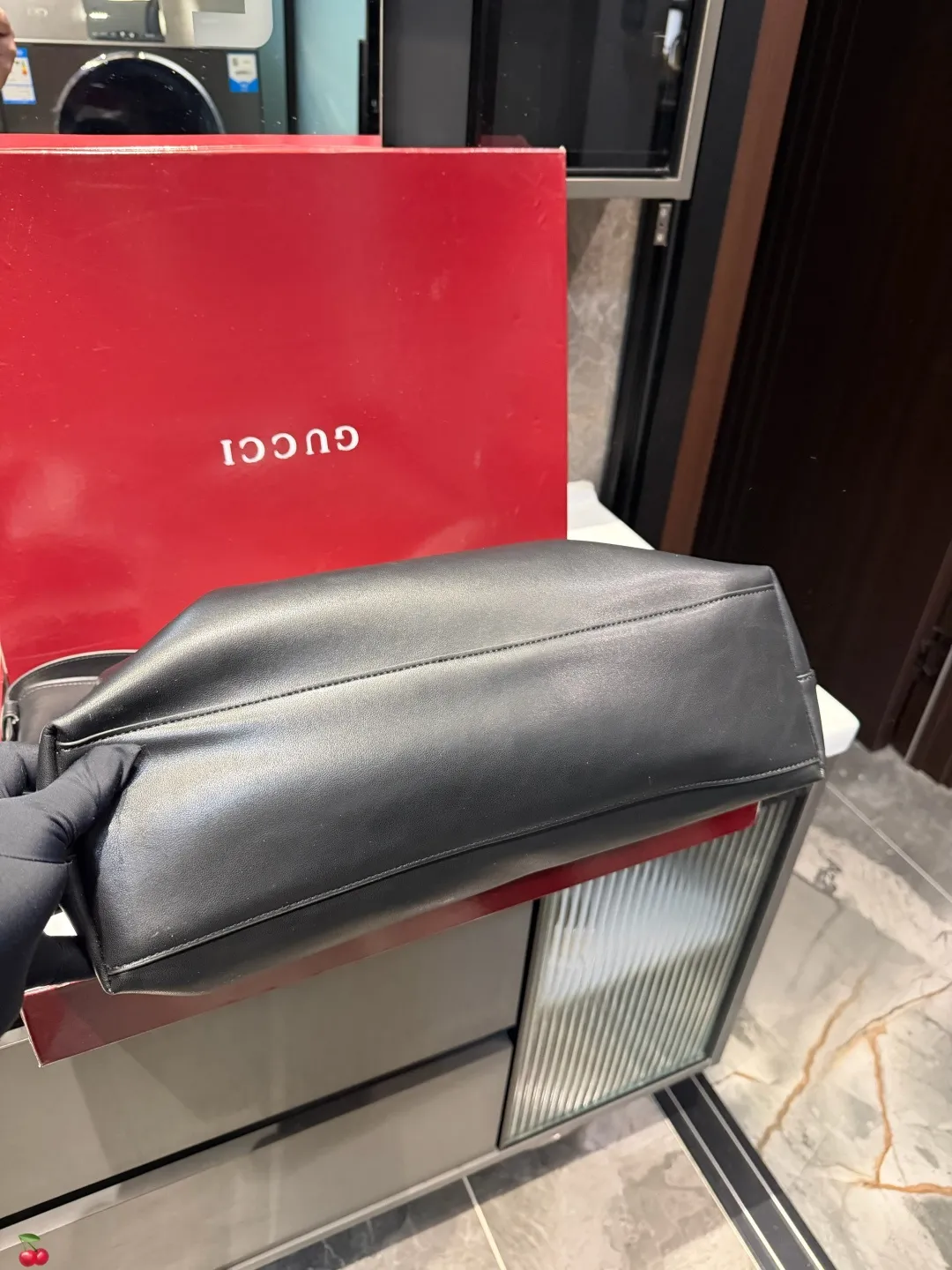 ❤️p190p185❤️ 酷奇GucciBeatrix【Gucci bestrix咖啡棕 轻享随行】#&bull;&mdash;抹浓郁咖啡色沉淀时光的温柔 搭配秋冬焦糖系穿搭自带高级滤镜 举手投足皆是质感&bull;超轻量设计重量仅如一部手机 肩颈自在无负担通勤赶车步履生风 逛街出游轻如 尺寸大39 36cm 小34.5 28cm