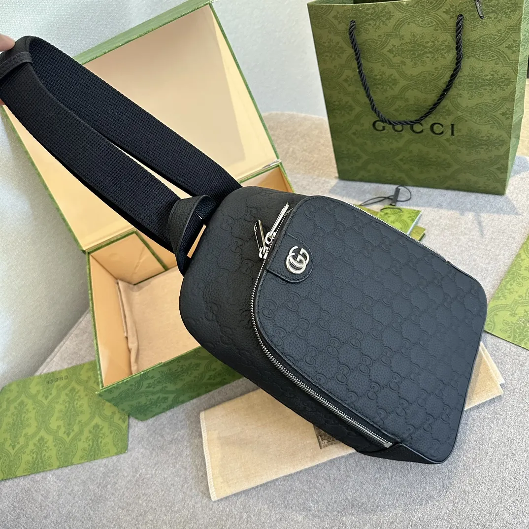 牛皮p190 礼盒包装🎁 Gucci专柜新款Belt bag腰包/胸包/斜挎包/原版PVC面料 时尚百搭的款式⚡️香港专柜新款 尺寸 25cm