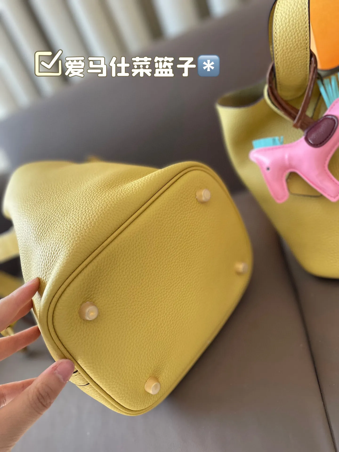 P185 折叠盒 牛皮～ 爱马仕菜篮子‼️‼️奢侈品中的经典之作 爱马仕 如图配置 媲美专柜的版本！配送丝巾 小马 尺寸21*18