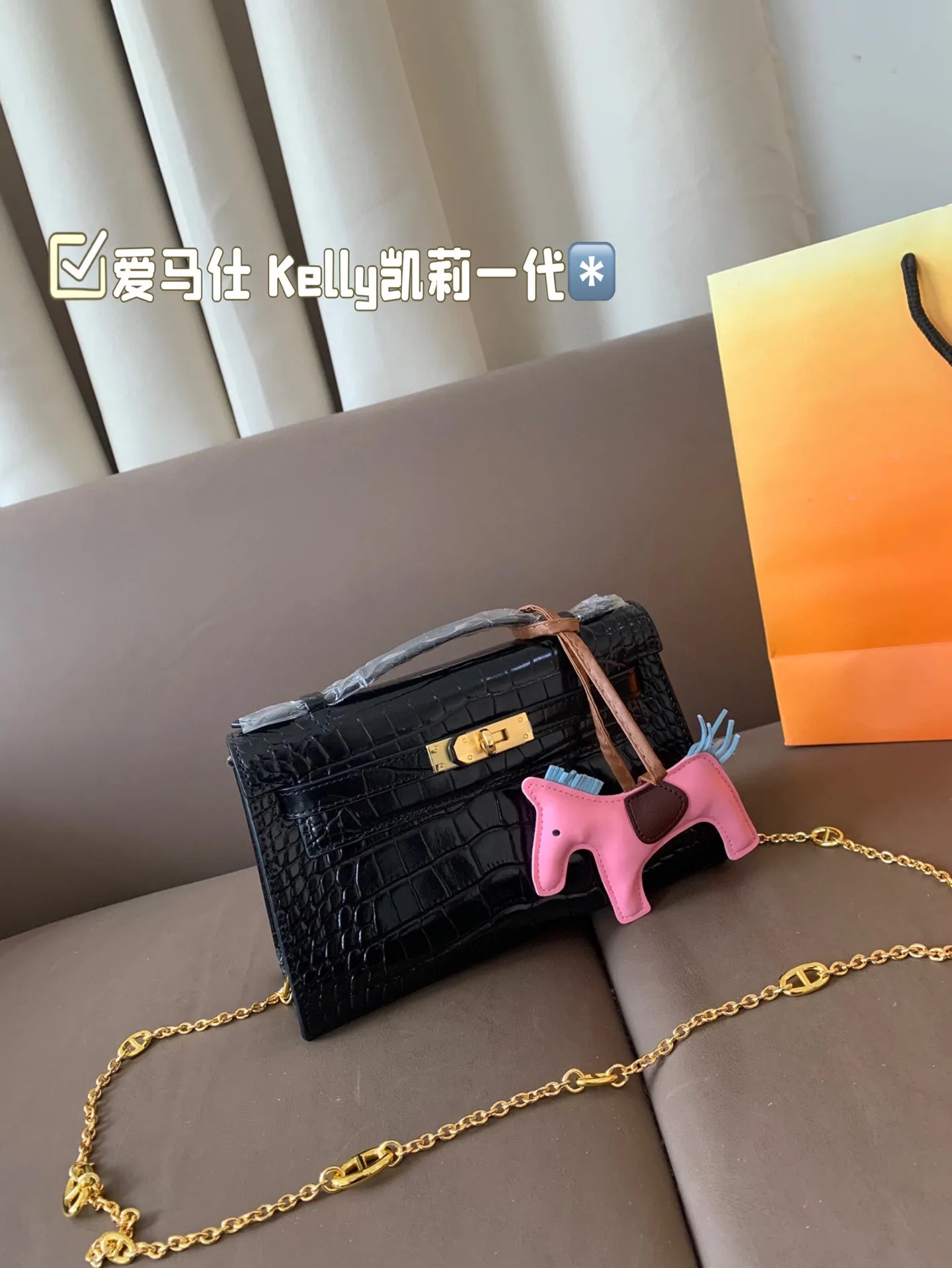 P205 折叠🎁包装 爱马仕 Kelly凯莉一代 鳄鱼纹 高级感满满 经典中的经典 任何搭配都可轻松驾驭 尺寸:22*14