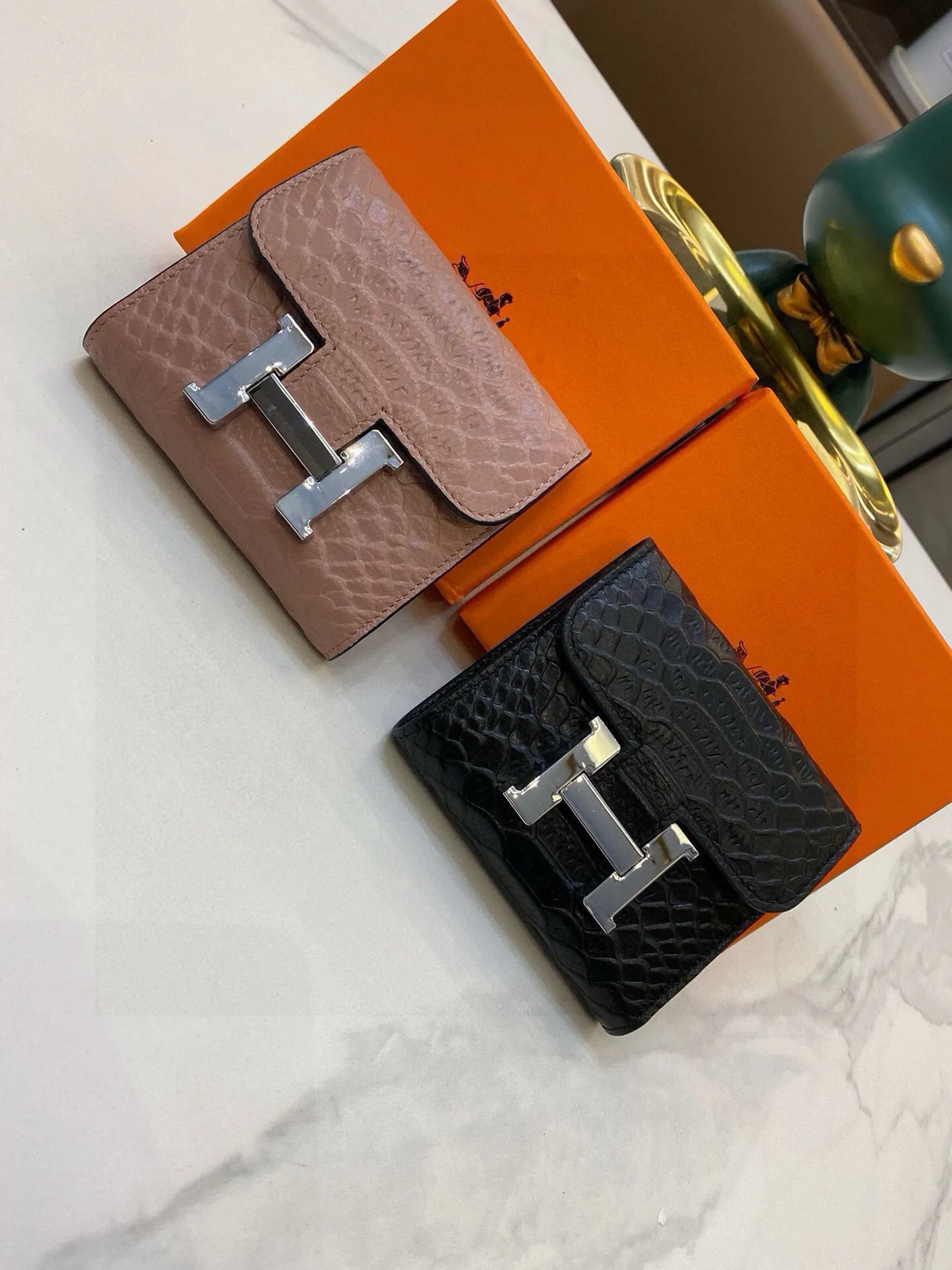 📢📢📢p85 2111 爱马仕专柜🔥爆款 女士钱包 三折款 💕里外鱼子酱牛皮 1:1原单品质 简单百搭 大容量 💕超级美哦 💥 12 9