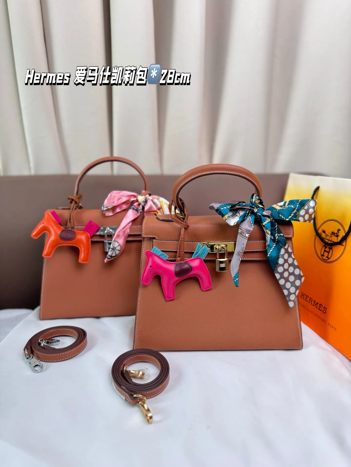 P205 Hermes 爱马仕凯莉包～ H家永恒的经典. 凯莉包好随意搭配，不管怎么穿，随便一背都好看 而且一点都不挑人很显气质 ，原版五金Logo，原版定制超有Feel 这款其实很韩风很chic 夏天搭裙子衬衣真的很nice 尺寸28*22