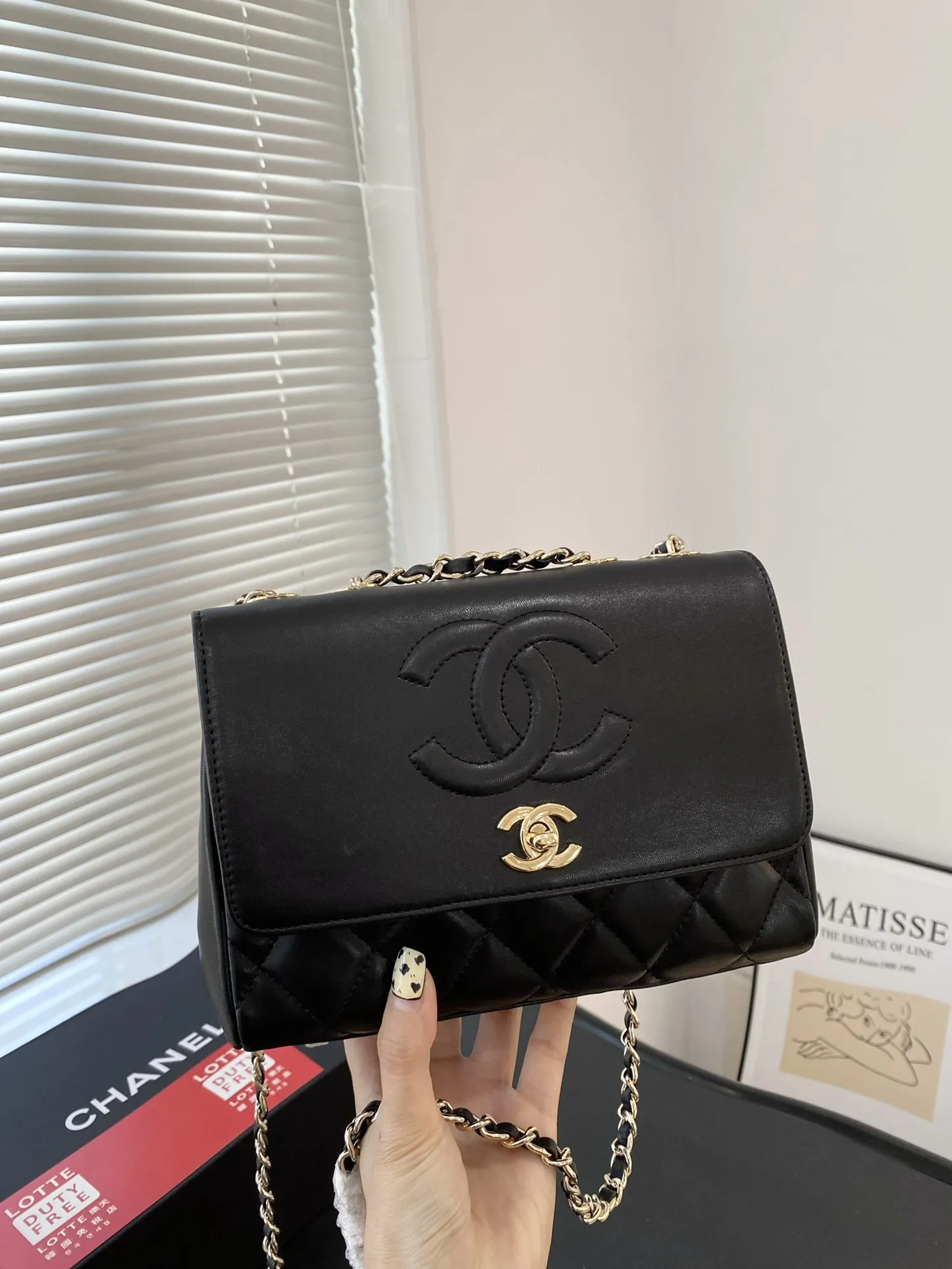 🅿️💰170配折叠礼盒✅🔜 【尺寸】22*15 网红推荐款 外出旅行必备✈️✈️香奈儿链条包 小号 ‼️ Chanel Pharrell 香奈儿机场包 顶级材质 原版五金logo ~ 网红街拍神奇‼️ 超级耐看 百搭 ~3309