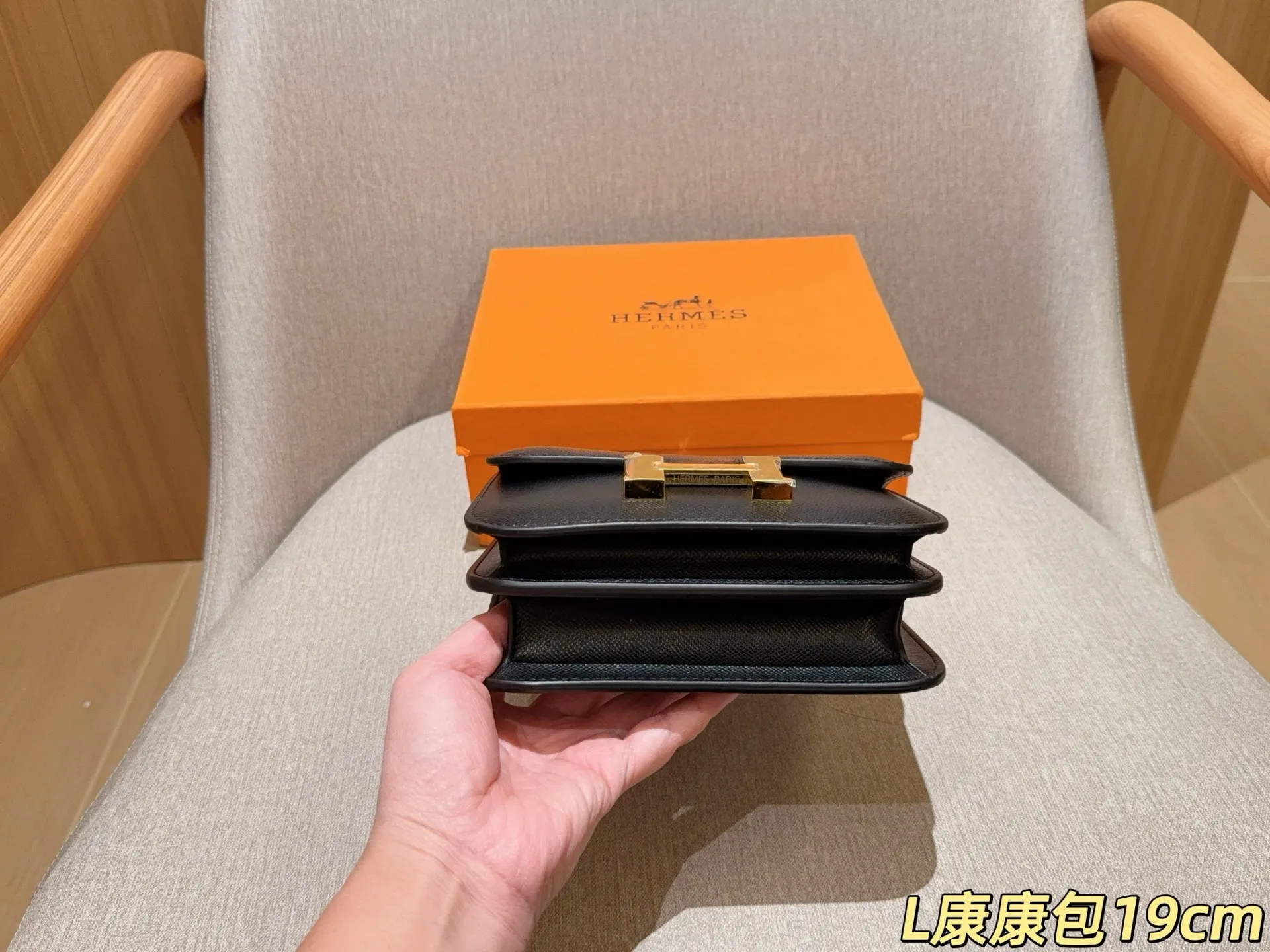 💰120 Hermès 爱马仕 经典康康包小号 🉑腋下🉑斜挎 size:19cm 礼盒包装🎁