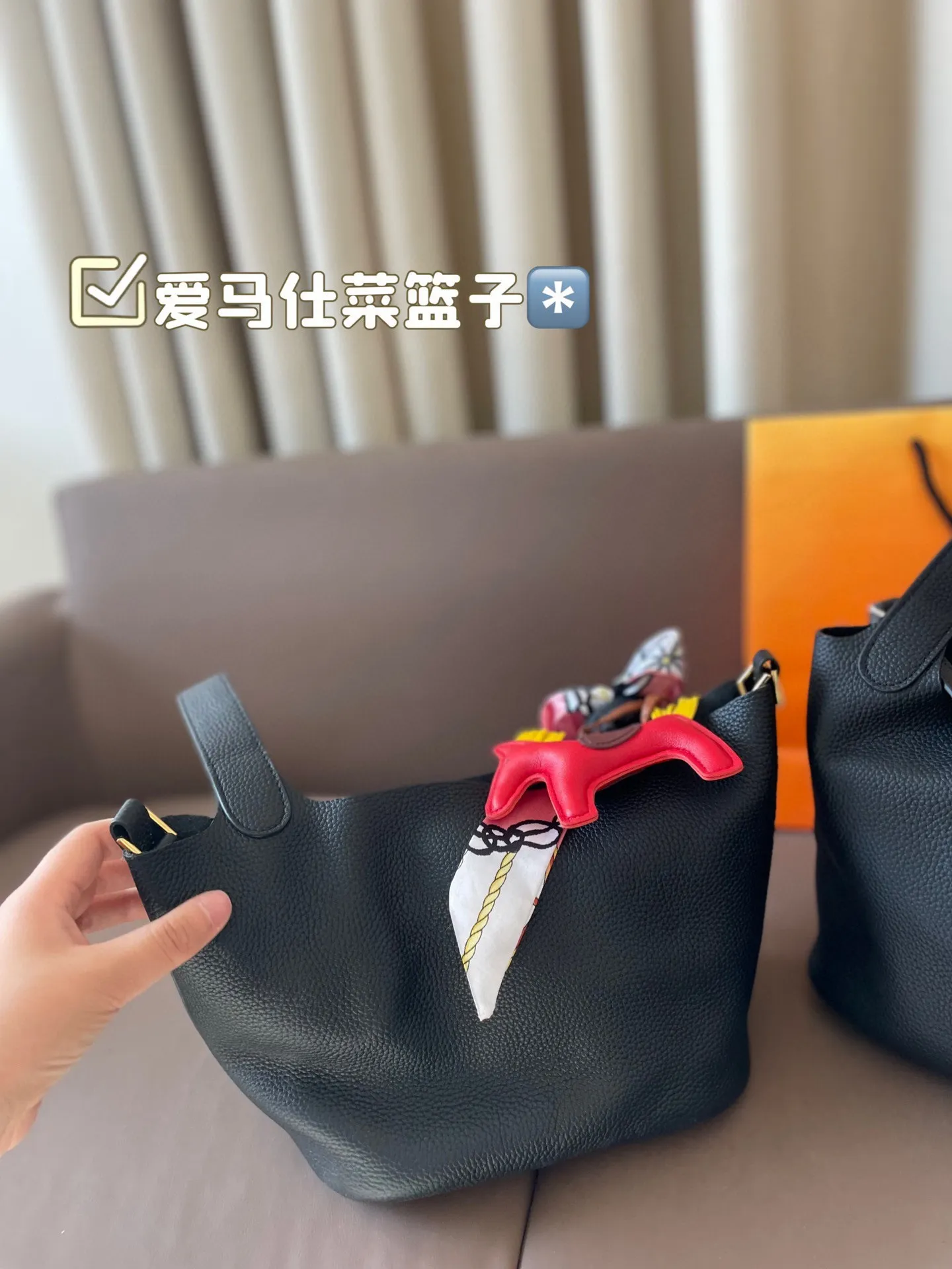 P185 折叠盒 牛皮～ 爱马仕菜篮子‼️‼️奢侈品中的经典之作 爱马仕 如图配置 媲美专柜的版本！配送丝巾 小马 尺寸21*18
