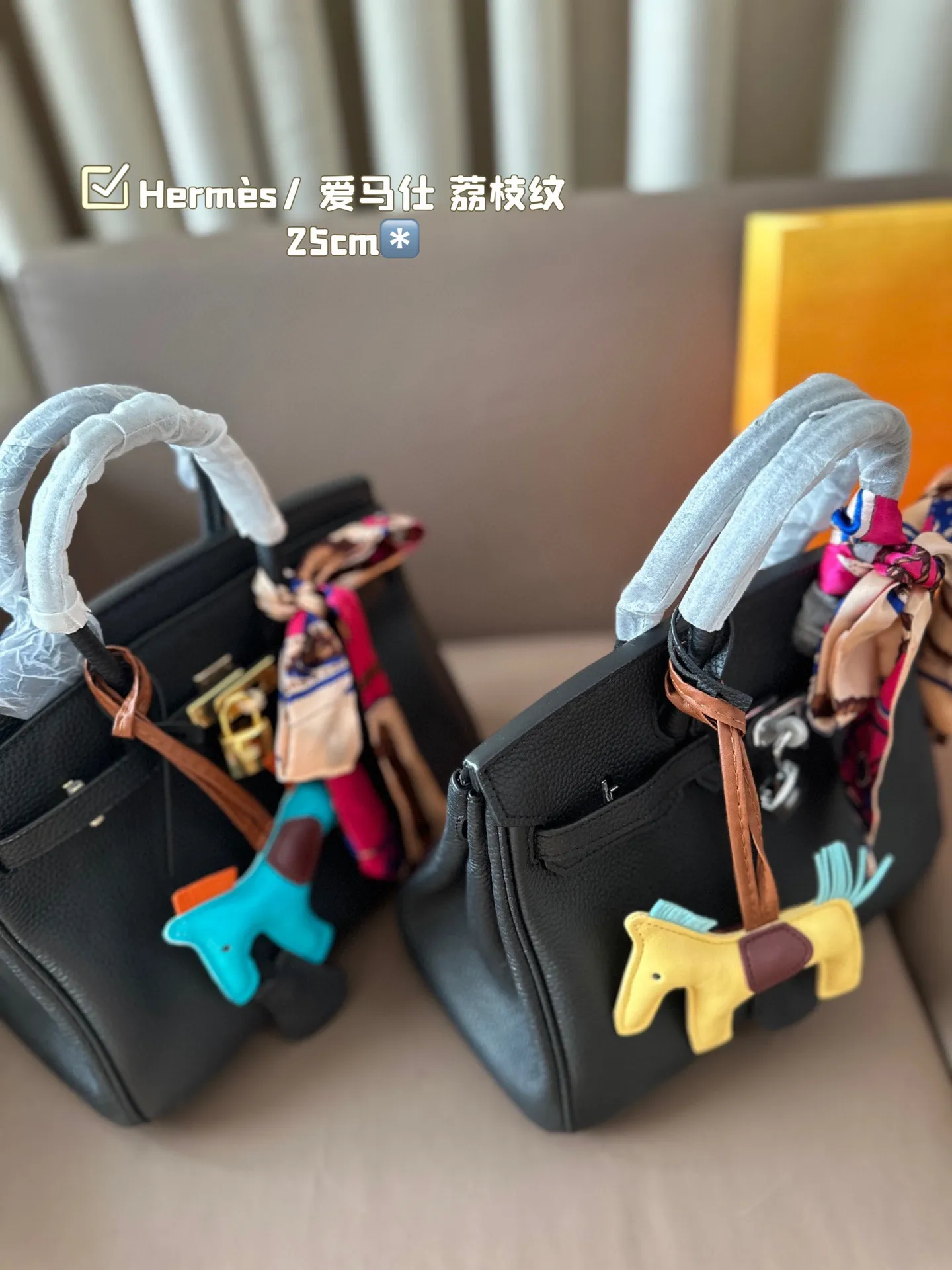 P245 Hermès/ 爱马仕 铂金包 高端质量 专柜最新款进口荔枝纹 明星同款 原版质量 Hermès每个女孩的必备品😍 尺寸:25*20cm