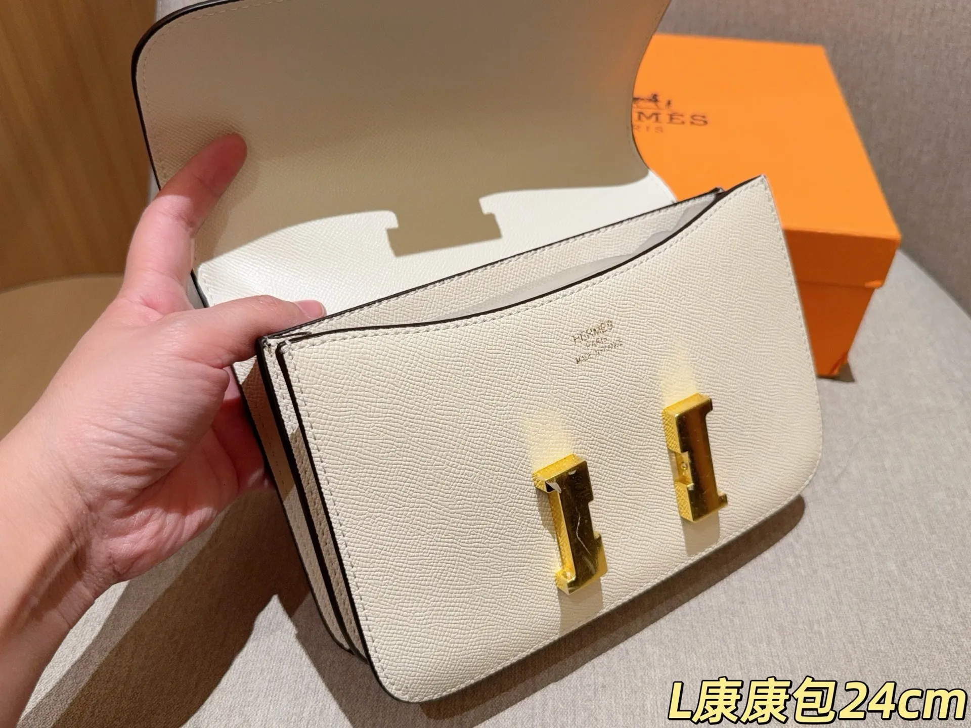 💰125 Herm&egrave;s 爱马仕 经典康康包大号 🉑腋下🉑斜挎 size：24cm 礼盒包装🎁