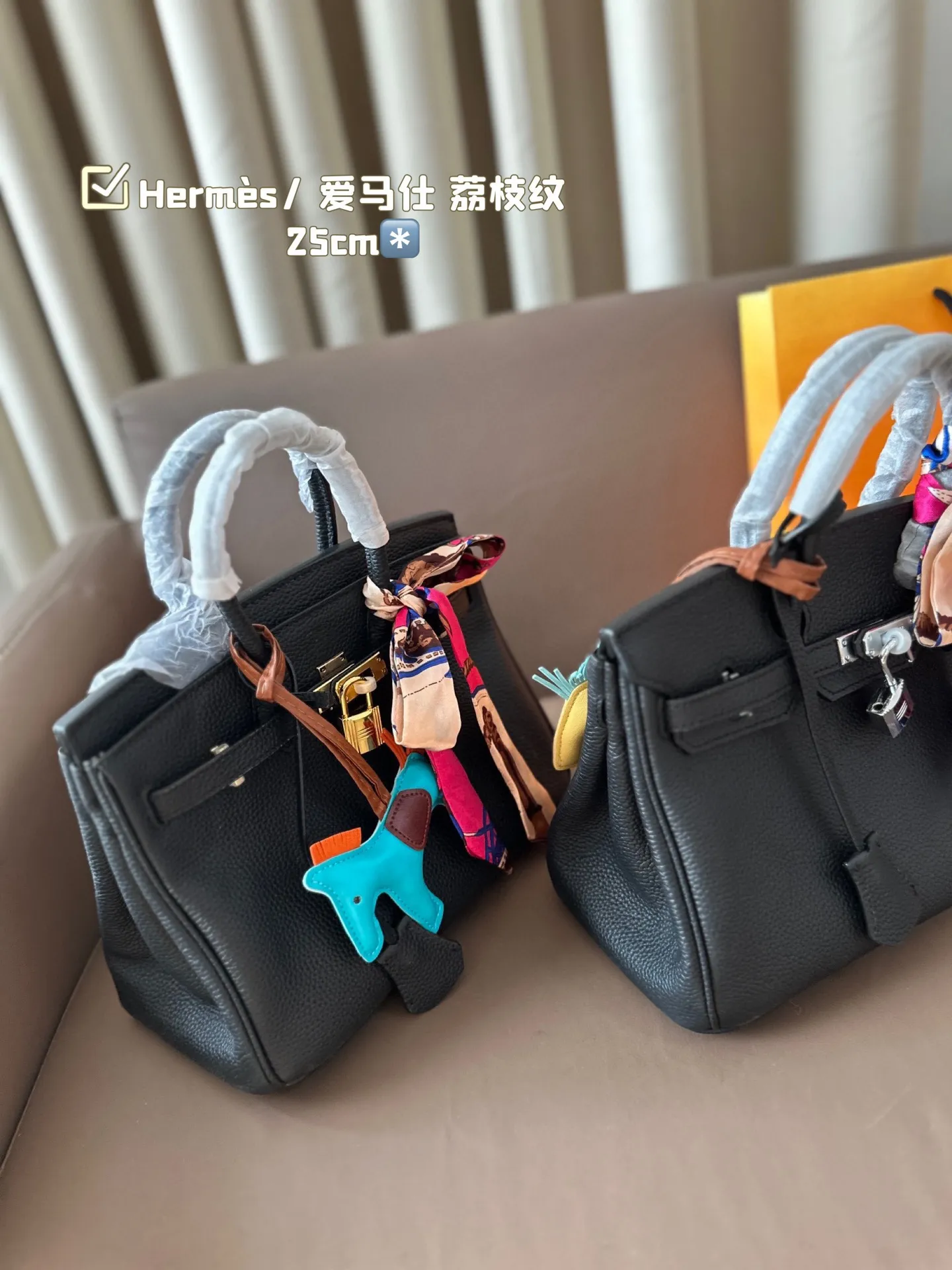 P245 Hermès/ 爱马仕 铂金包 高端质量 专柜最新款进口荔枝纹 明星同款 原版质量 Hermès每个女孩的必备品😍 尺寸:25*20cm