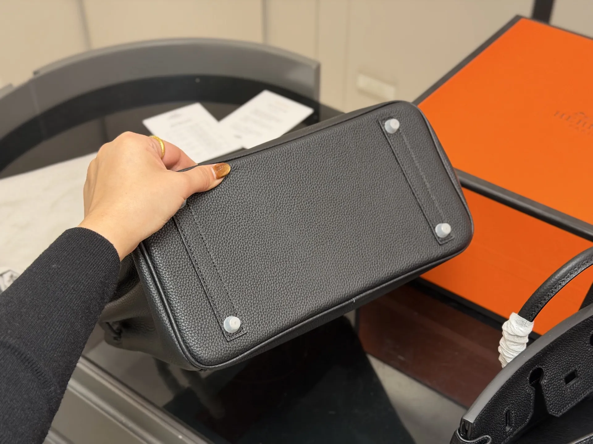 ¥300 ¥280 ¥260 配折叠盒 size:30cm 25cm 20cm 背铂金包的季节来啦 爱马仕Bk30原版品质 ✔️ 头层牛皮 手感!质感!💯💯