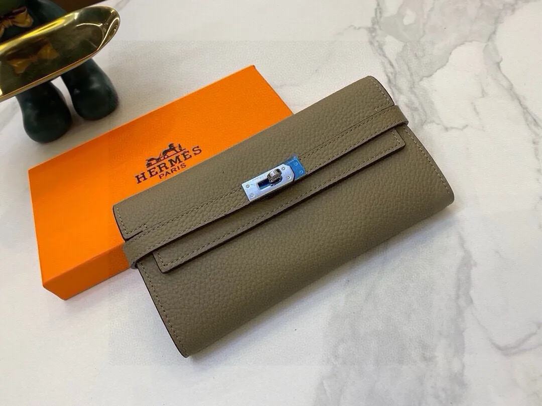 📢📢📢p125 凯莉钱包 爱马仕经典款 钱包两折款 💕里外全牛皮 简单百搭 手感超级👍 20 10 💥