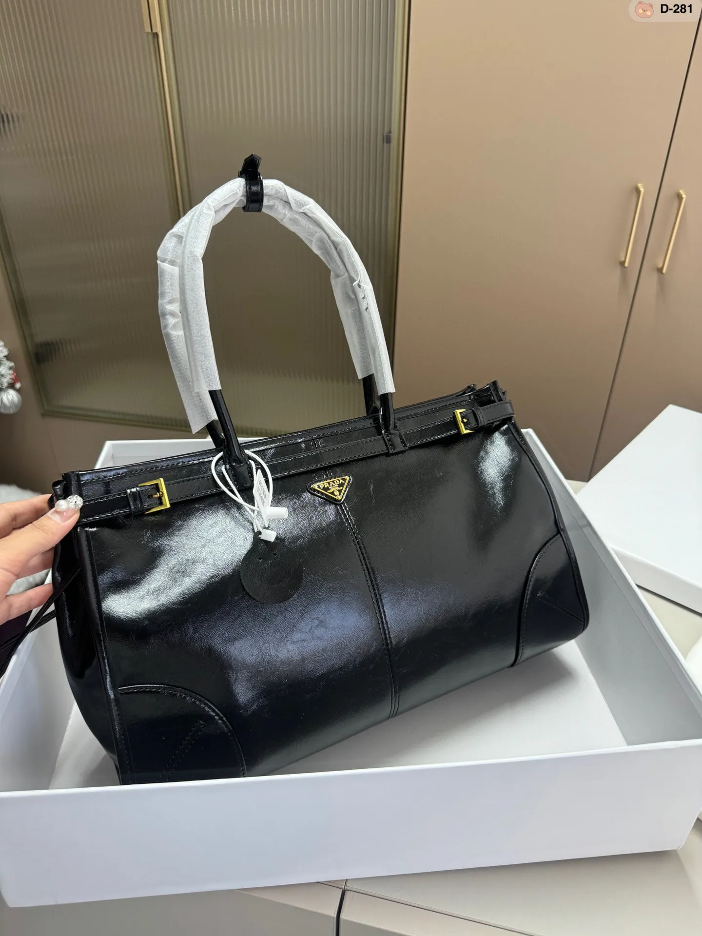 💰p205 高版本PRADA普拉达 soft lux油蜡皮hobo长手柄手提包腋下包 可斜挎D-281尺寸38.11.23配盒