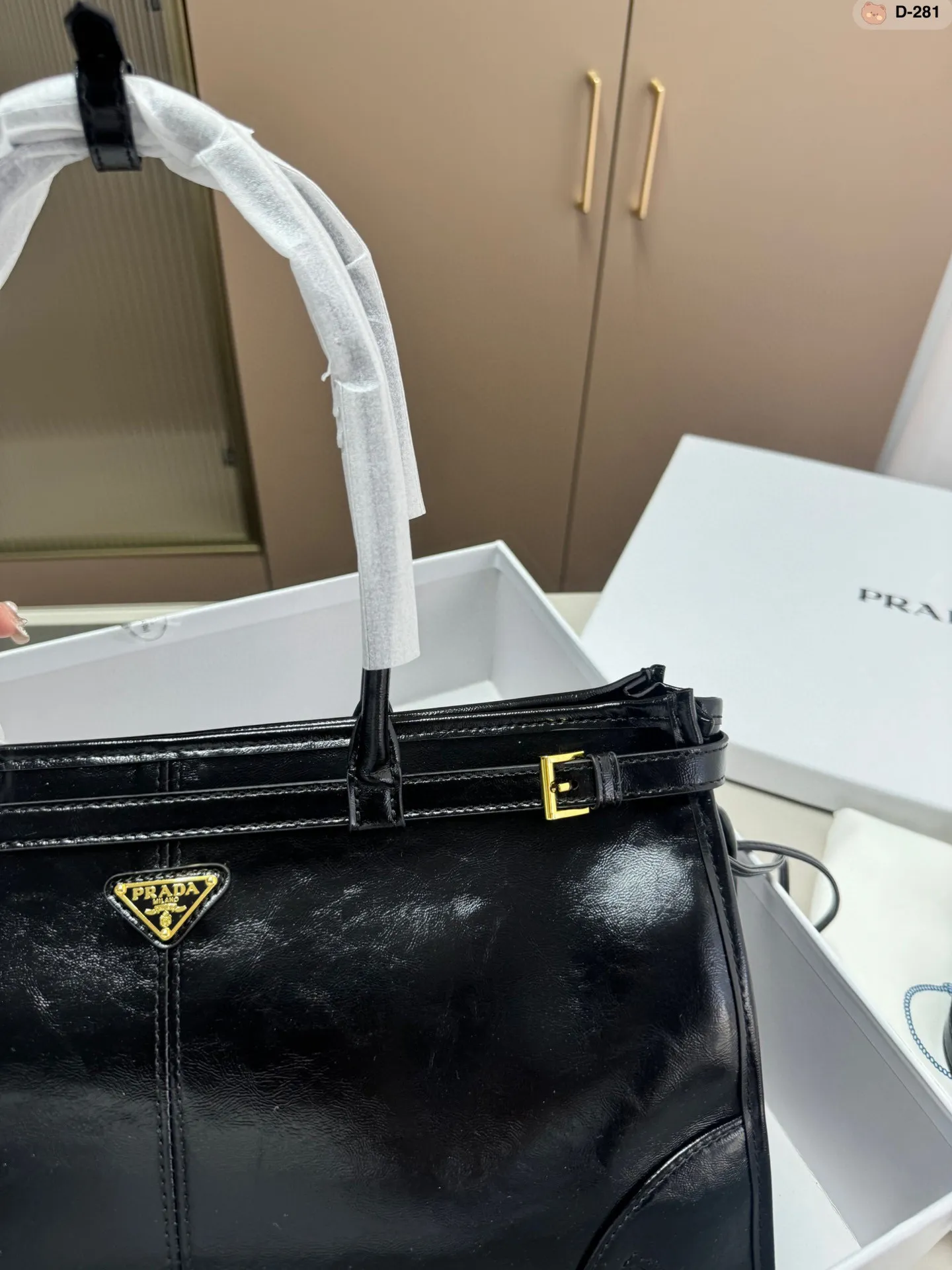 💰p205 高版本PRADA普拉达 soft lux油蜡皮hobo长手柄手提包腋下包 可斜挎D-281尺寸38.11.23配盒