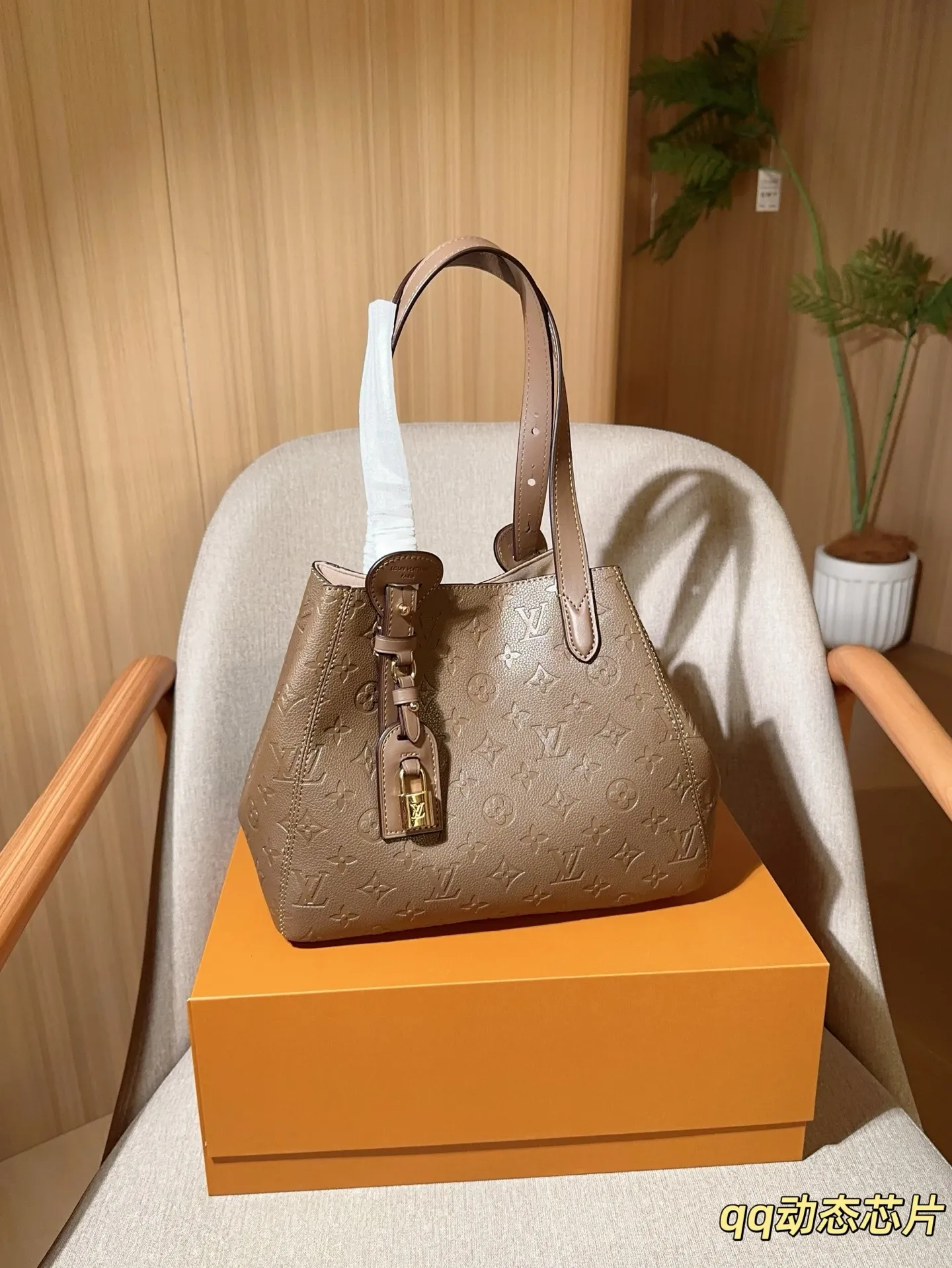 💰190 动态芯片 Lv路易威登 25fw新款allinone托特包~手拎包~容量超级大 尺寸28×24×12 礼盒包装🎁