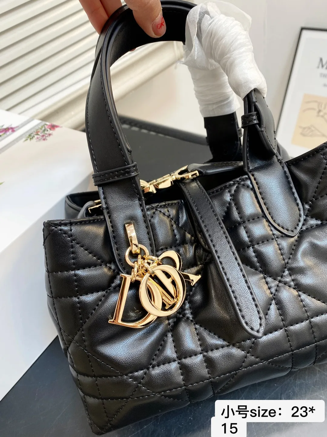 🅿️💰小号130 配折叠礼盒 【尺寸】23*15 迪奥DIOR Toujours购物袋 简直无法拒绝 超显气质 高级感十足 集美必入款 8848
