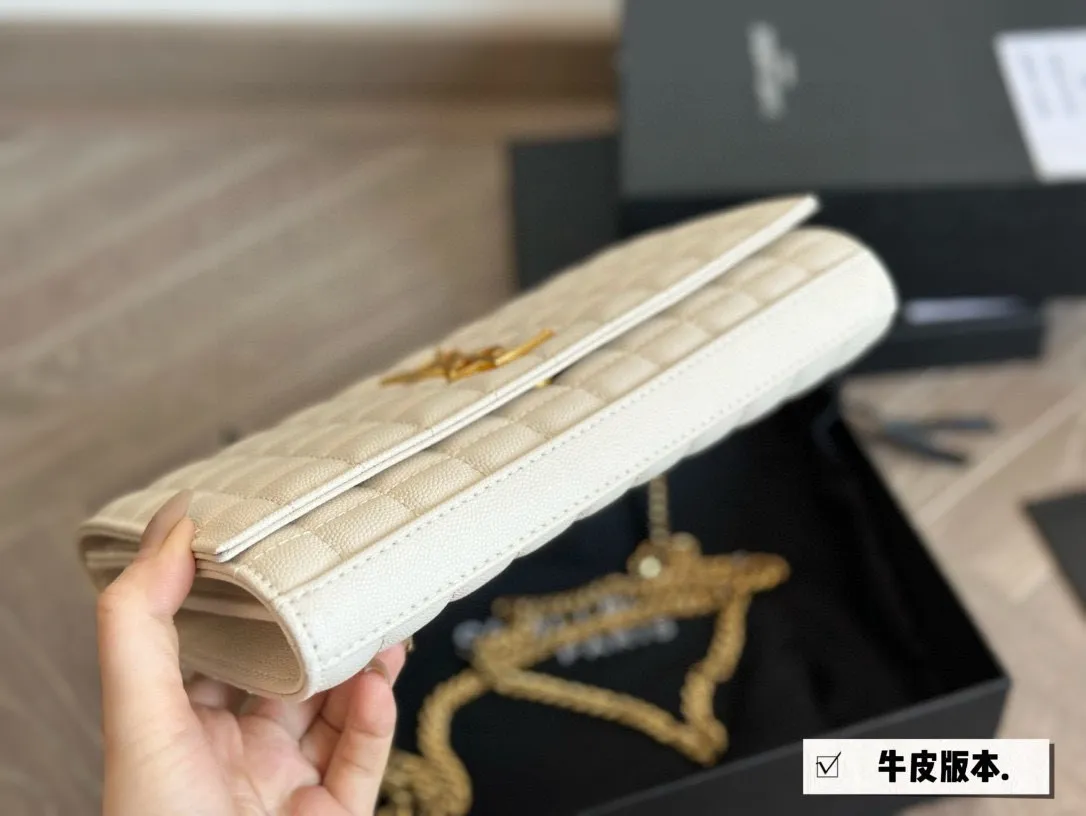 💰160 牛皮配盒 size:23*13cm 圣罗兰YSL鱼子酱信封包 cassandre 信封包 经典包包推荐哦! 手拿 肩背都好看哦 超精致 细节完美!