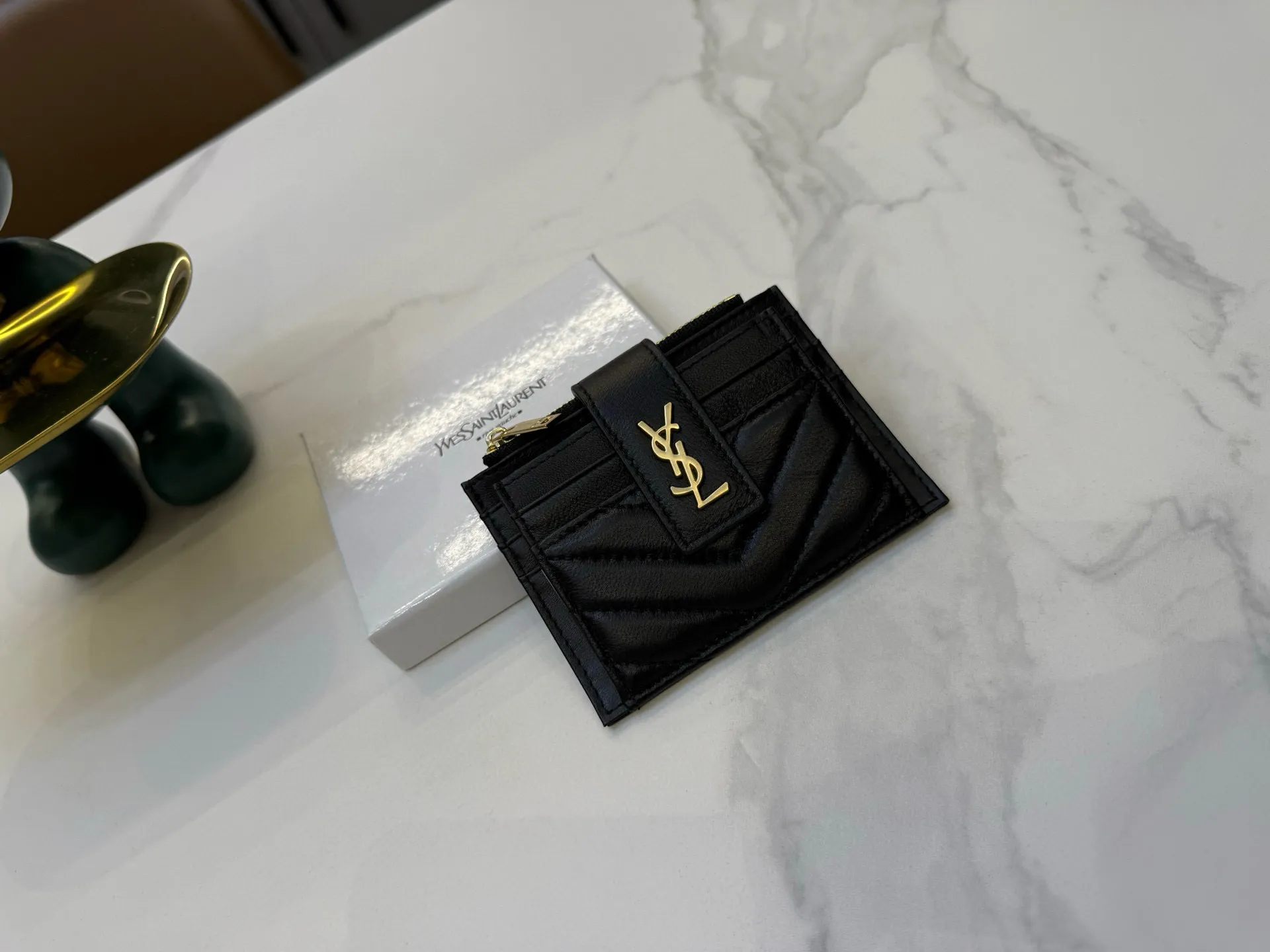 📢📢📢p85 6069 圣罗兰 专柜新款女士卡包💕原版帆布配顶级羊皮 原版质量做工 小身躯 大容量 👍 超级美哦