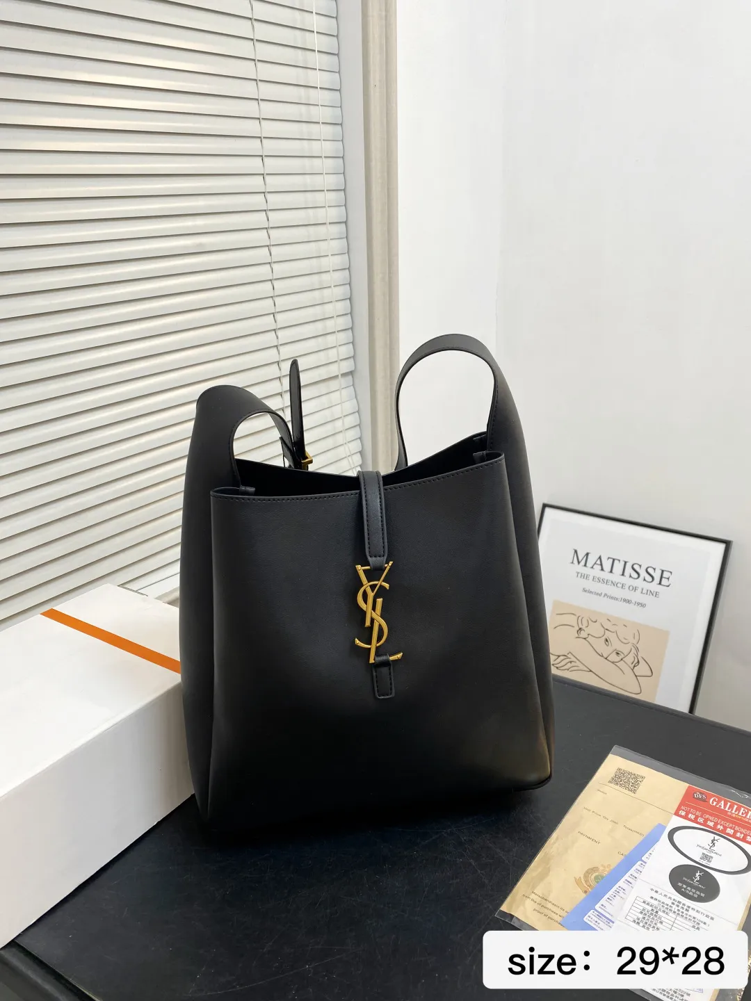 🅿️💰145 配折叠盒 尺寸29*28 圣罗兰 ysl hobo托特包 出行必备单品 超大容量哦！ 2269