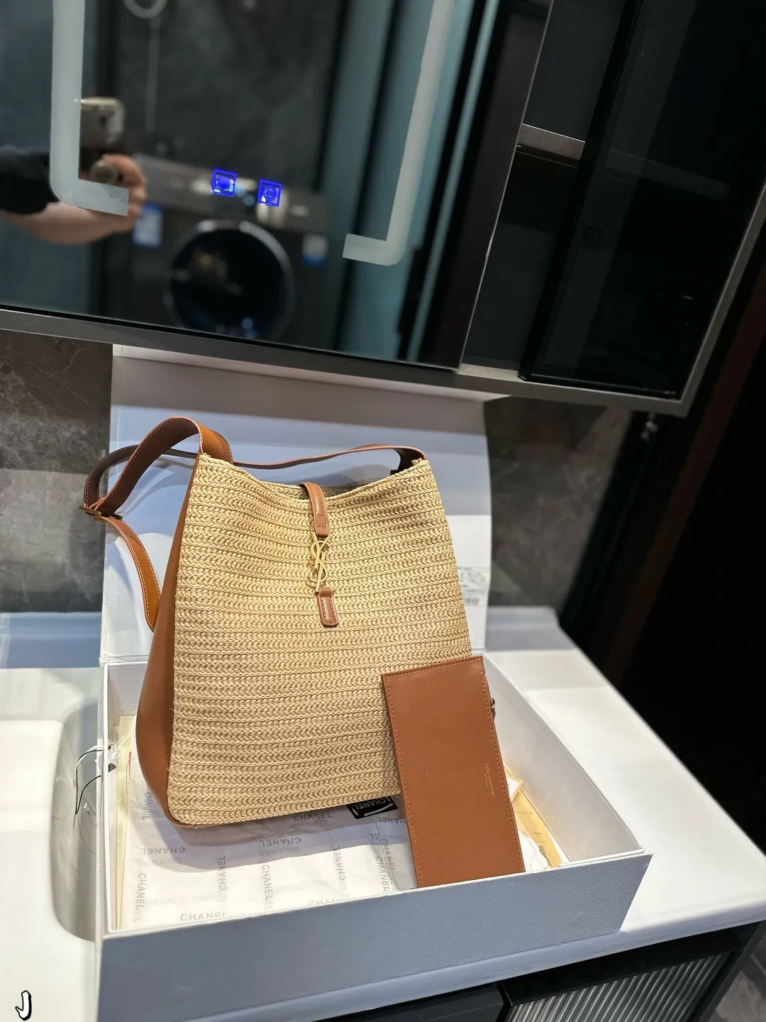 ❤️P190❤️ 圣罗兰编织托特包 拉菲草编织沙滩 夏天来了，准备度假背的风情单品，休闲的最高定义，一定要搭配，尺寸：28 30