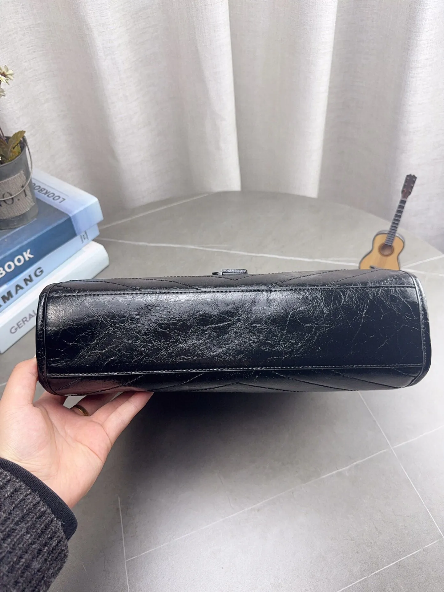 配折叠飞机礼盒 圣罗兰YSL托特包特别满意通勤包 心动一万次了！！超超超级王炸的一只通勤大包。尺寸33*26cm p195