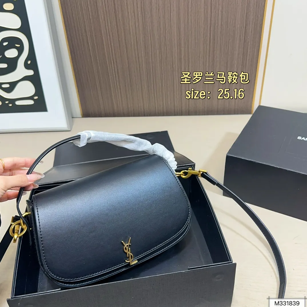 💰155 折叠盒 尺寸25.16 圣罗兰最新款马鞍包Voltaire 超chic的 尽显极致的圣罗兰ysl超级百搭哦!