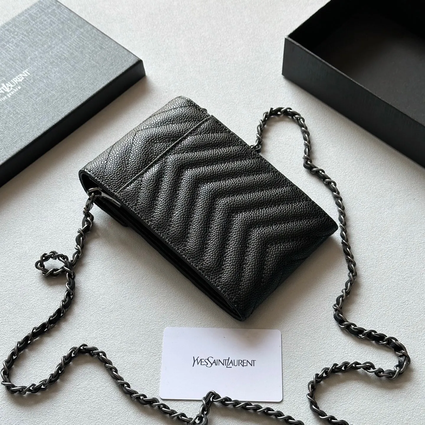 P105🎀🎀颜色 黑色🎀尺寸 18x11🎀圣罗兰多功能手机包 可肩背专柜品质羊皮绣花 海外订制五金 做工油边精湛