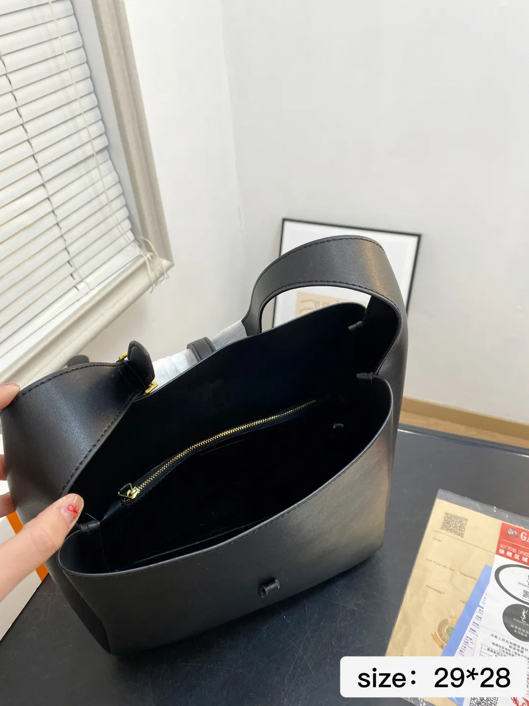 🅿️💰145 配折叠盒 尺寸29*28 圣罗兰 ysl hobo托特包 出行必备单品 超大容量哦! 2269