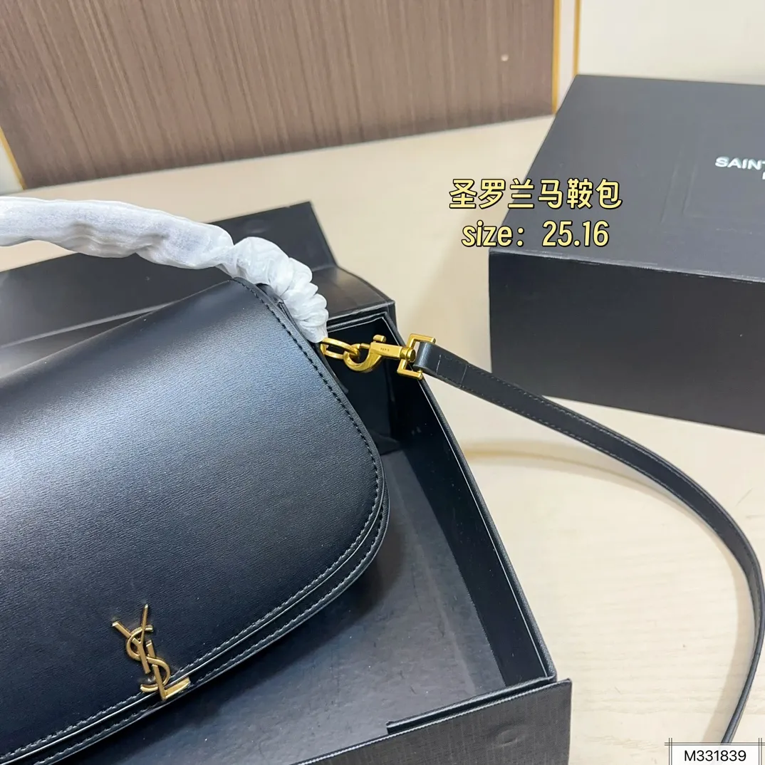 💰155 折叠盒 尺寸25.16 圣罗兰最新款马鞍包Voltaire 超chic的 尽显极致的圣罗兰ysl超级百搭哦！