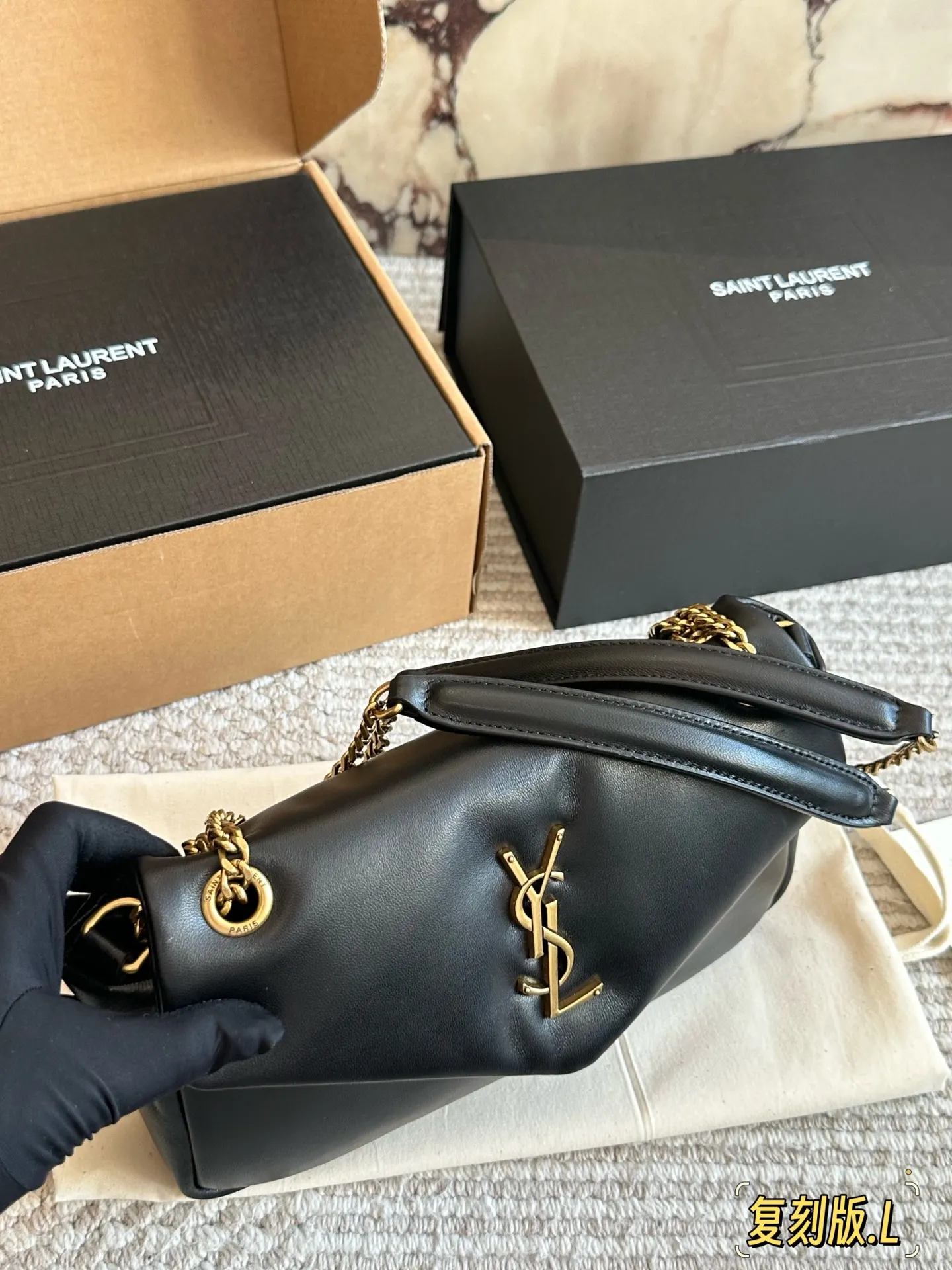 💰200 全套包装 牛皮版本 size 25 12cm ysl LOULOU PUFFER 绗缝云朵包 手感柔软细腻 搜索🔍圣罗兰ysl