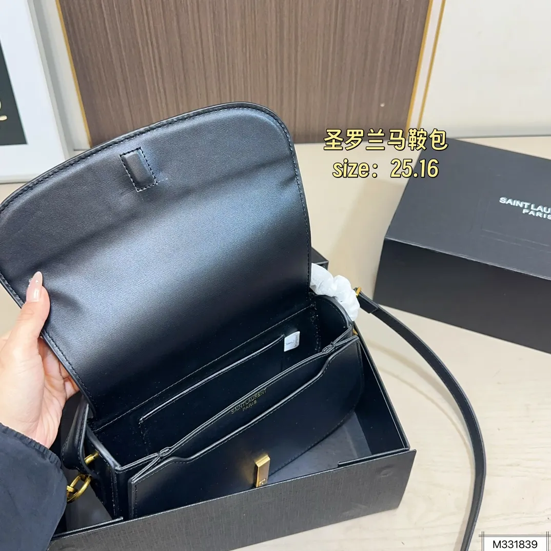 💰155 折叠盒 尺寸25.16 圣罗兰最新款马鞍包Voltaire 超chic的 尽显极致的圣罗兰ysl超级百搭哦!