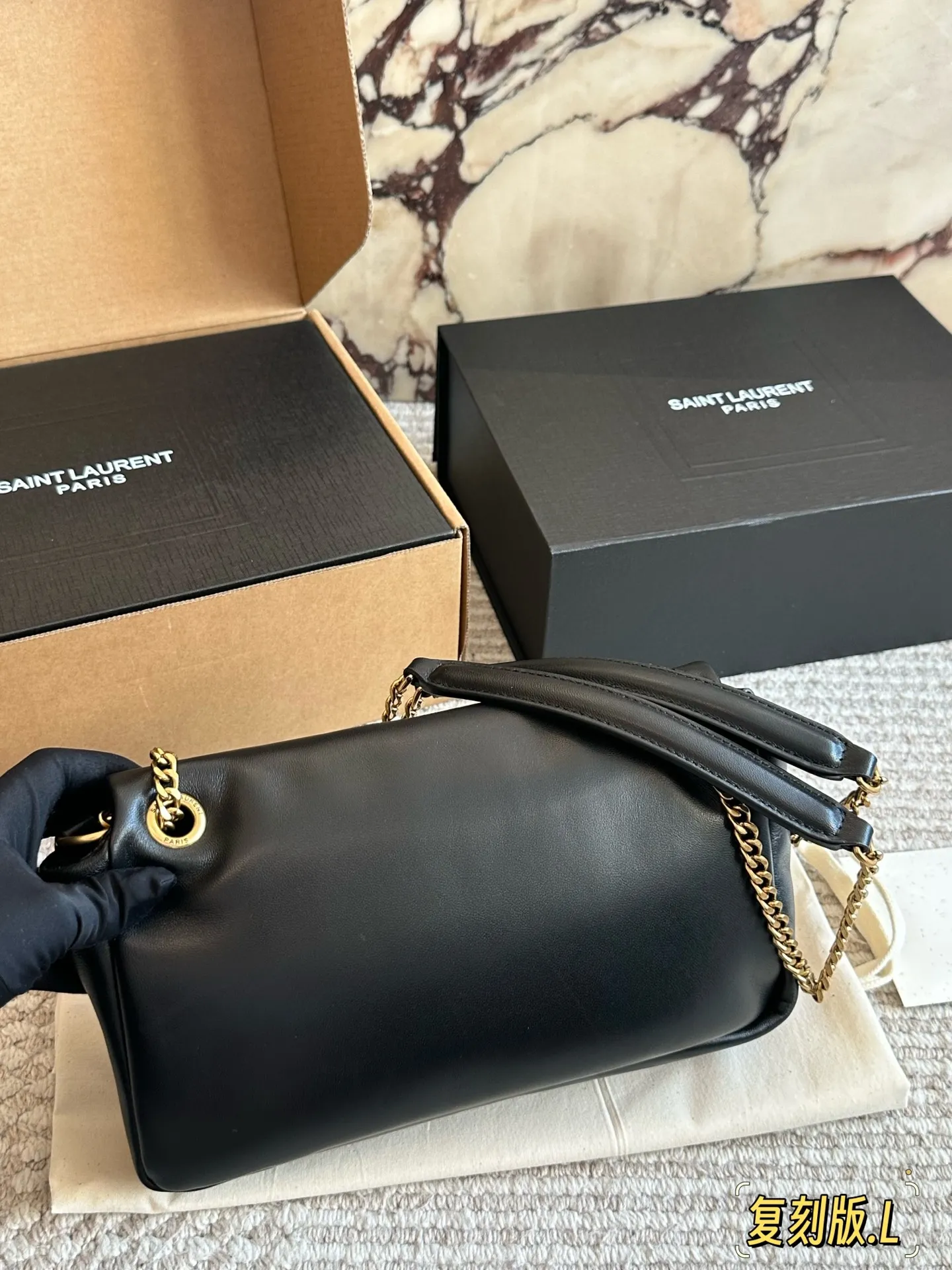 💰200 全套包装 牛皮版本 size 25 12cm ysl LOULOU PUFFER 绗缝云朵包 手感柔软细腻 搜索🔍圣罗兰ysl
