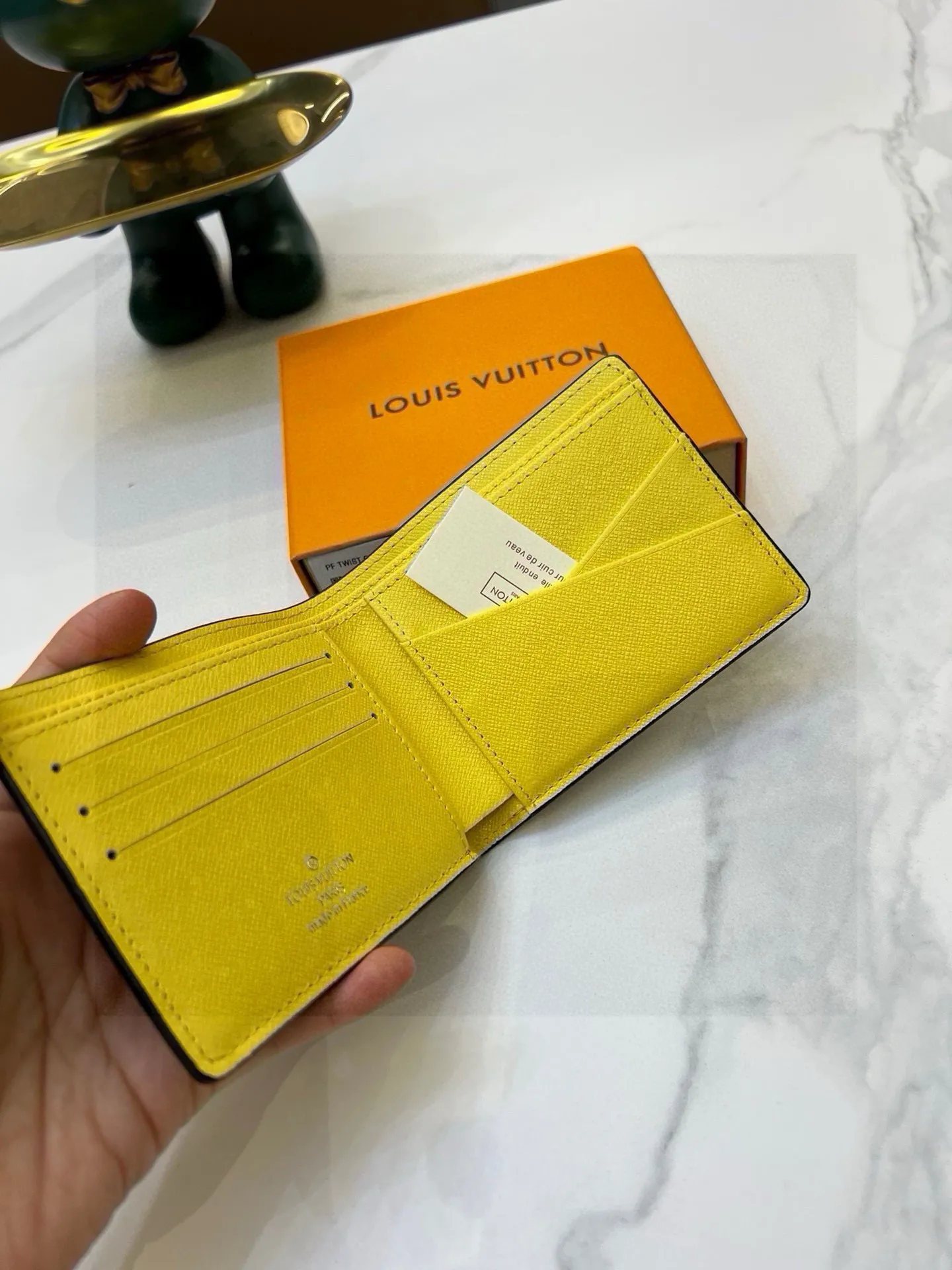 📢📢📢 p85 L家 专柜经典款男士钱包 西服夹 💕原版pvc 1:1质量 简单百搭 永不过时款p85