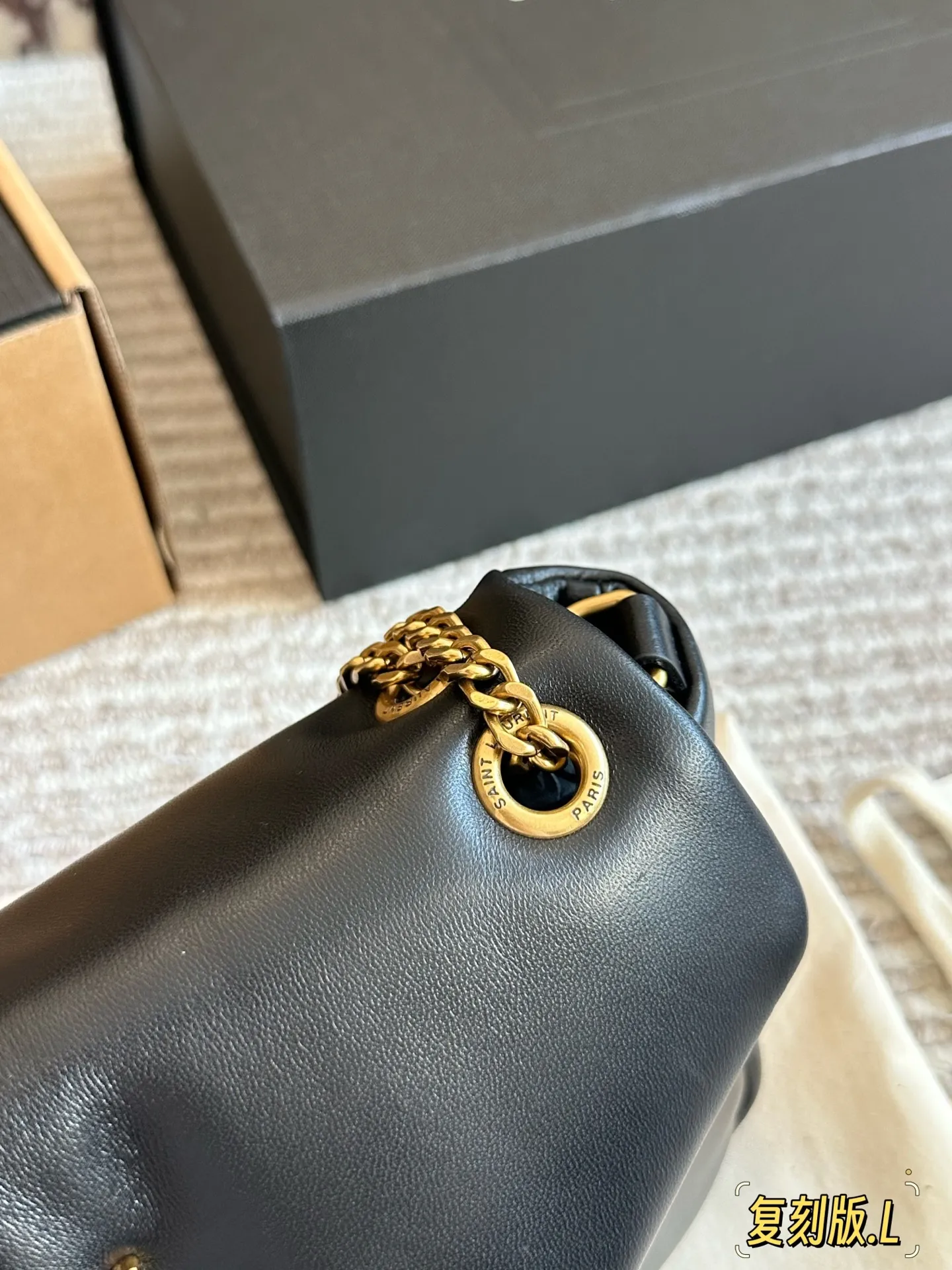 💰200 全套包装 牛皮版本 size 25 12cm ysl LOULOU PUFFER 绗缝云朵包 手感柔软细腻 搜索🔍圣罗兰ysl