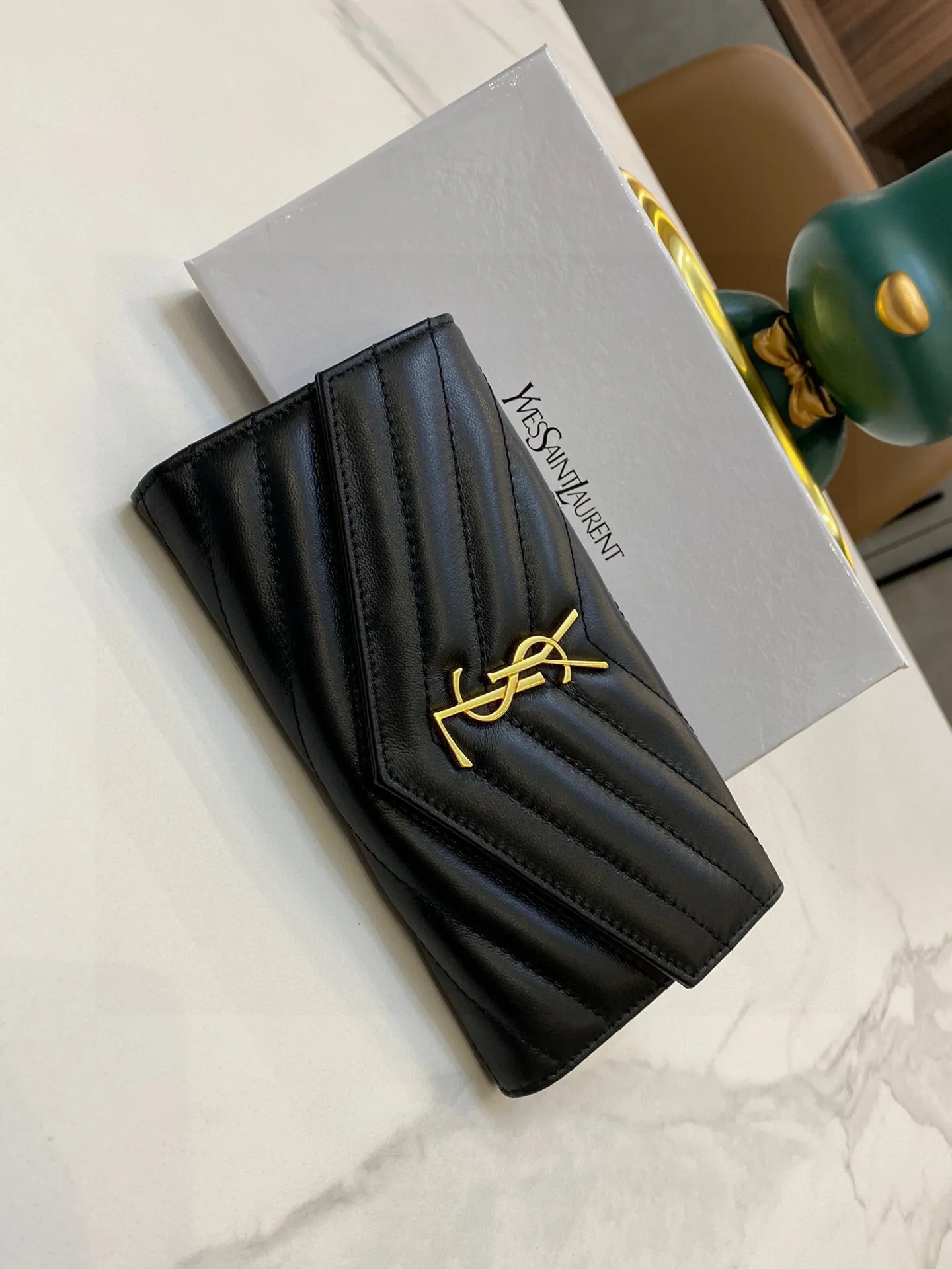 📢📢📢p100 3851 圣罗兰 专柜🔥爆款 女士钱包 两折款 💕顶级羊皮 1:1原单品质 简单百搭 大容量 💕超级美哦 💥 19 10