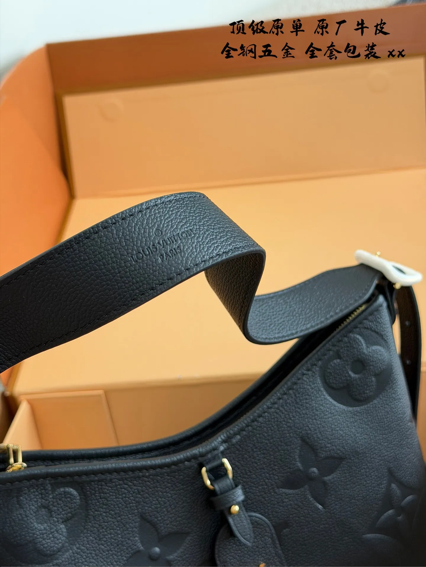 p370 路易威登lv carryall小号 经典老花牛皮，质感满满，高级又百搭 尺寸小号正好，非常日常使用 29cm配盒子