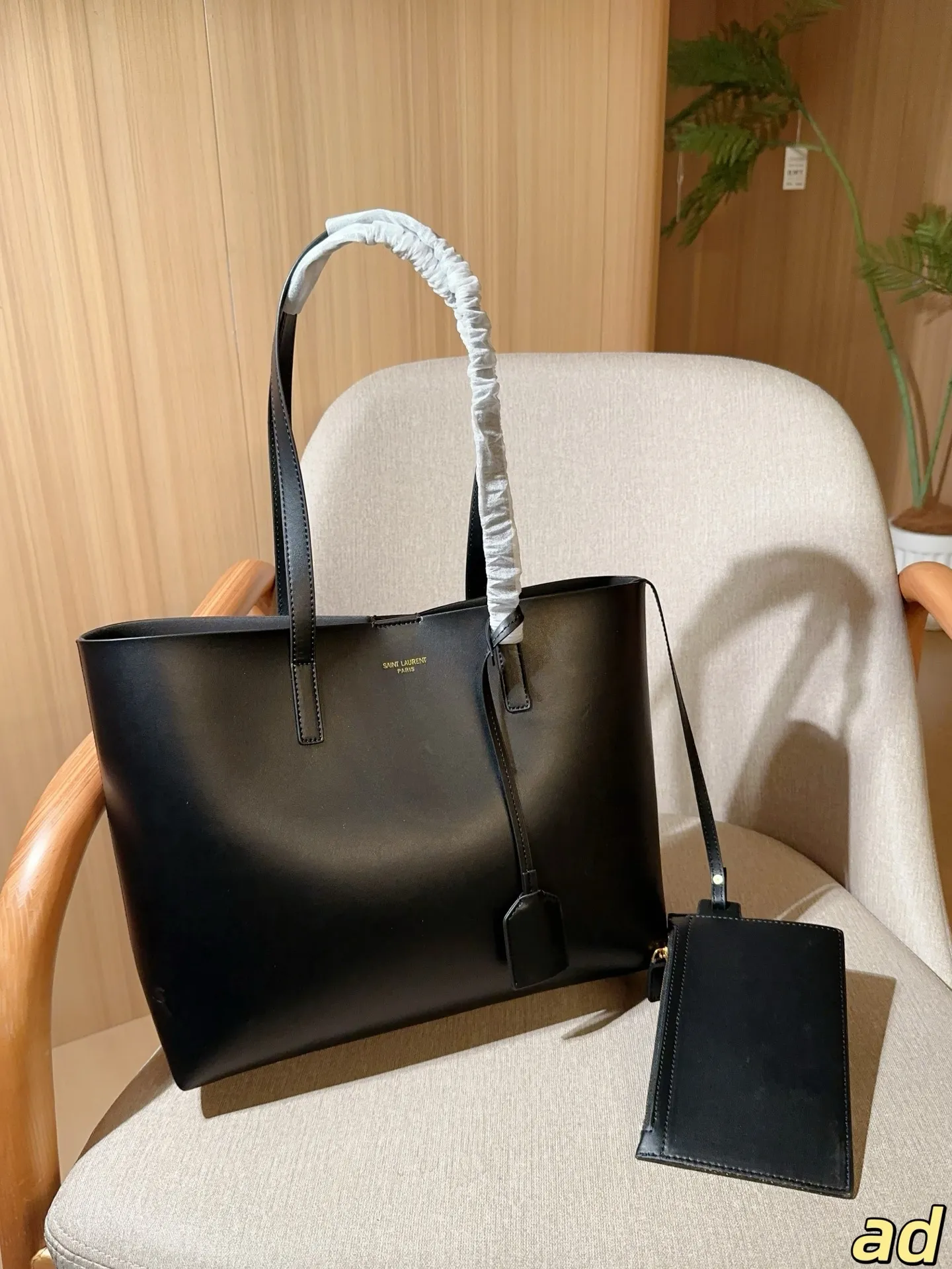 💰155 圣罗兰/Ysl Y家新品大托特tote/购物袋~容量超级大~ 尺寸:34×27×12 飞机箱✈️