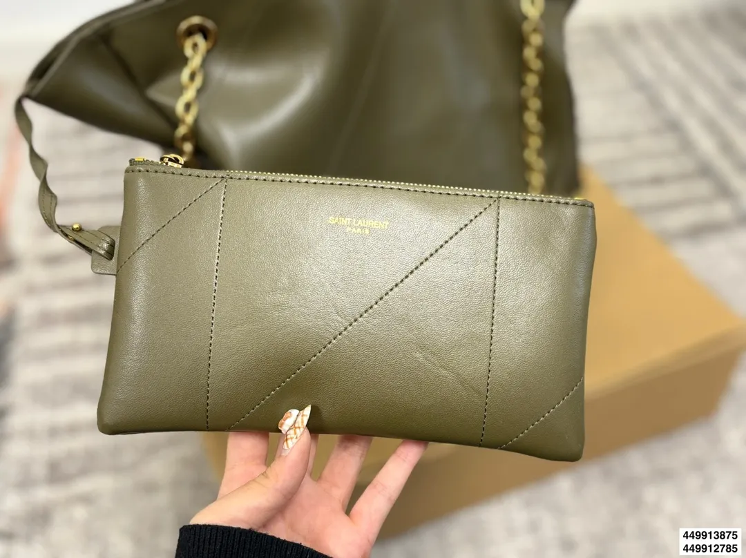 p205 p195全套包装 圣罗兰YSL托特包 隐藏的王炸现身! 特别满意通勤包 心动一万次了!! 超超超级王炸的一只通勤大包 质感真的很哇塞 强烈推荐!!! 尺寸34 33/28 27