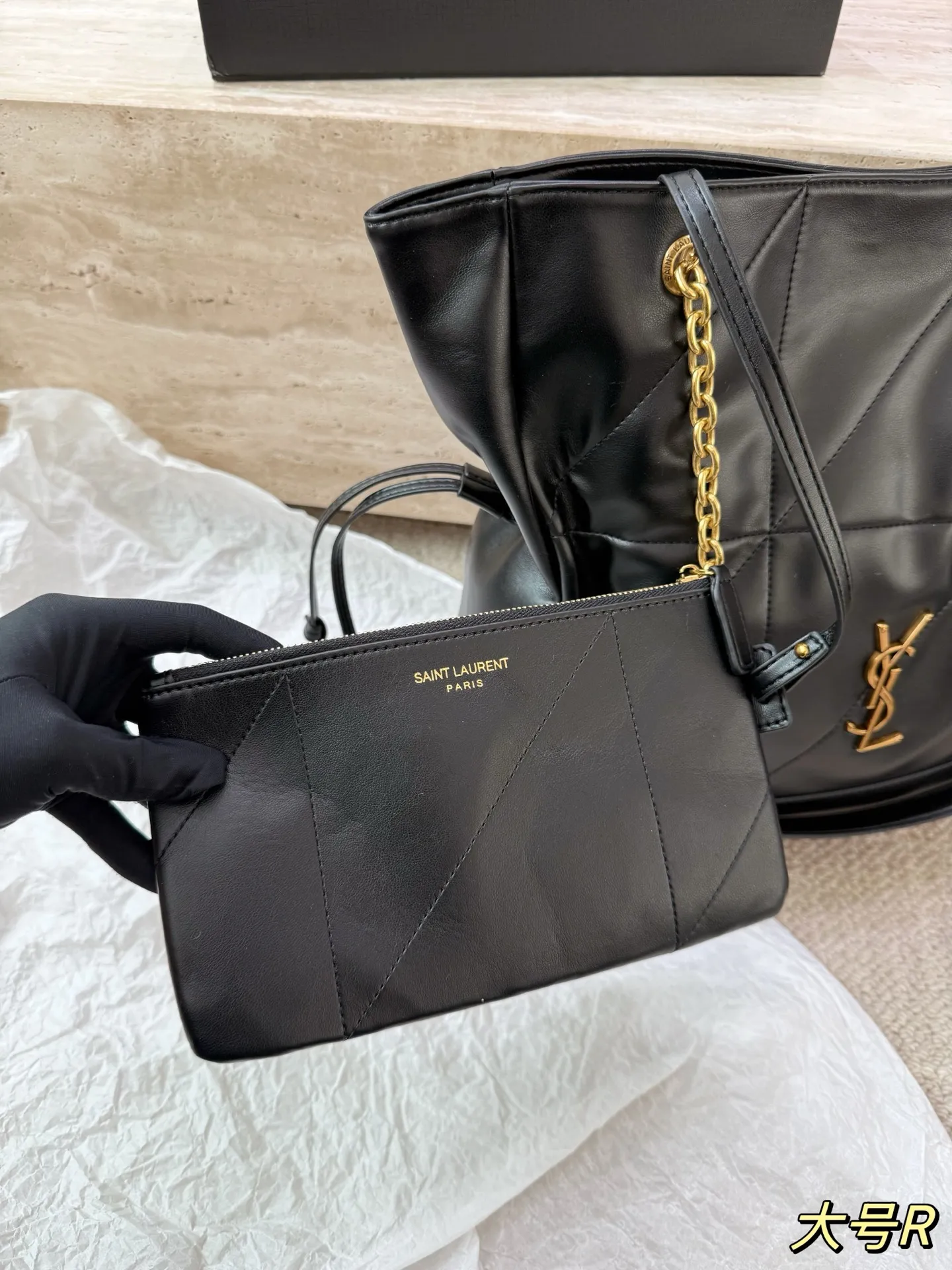 P160 P155 YSL Jamie shopping福袋 麂皮真的是氛围感的神 太时髦高级了 小号大号都好看百搭 一年四季都可以背 35cm 25cm