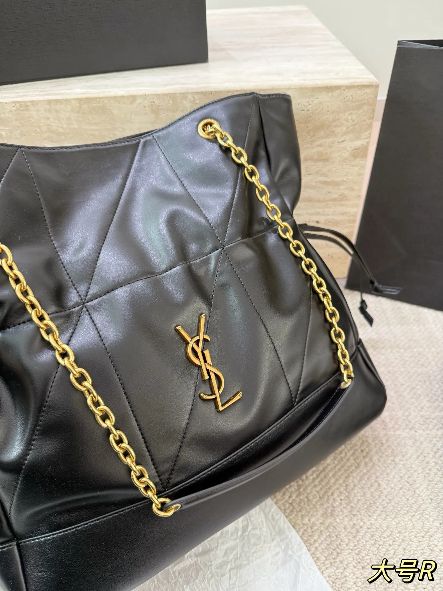 P160 P155 YSL Jamie shopping福袋 麂皮真的是氛围感的神 太时髦高级了 小号大号都好看百搭 一年四季都可以背 35cm 25cm